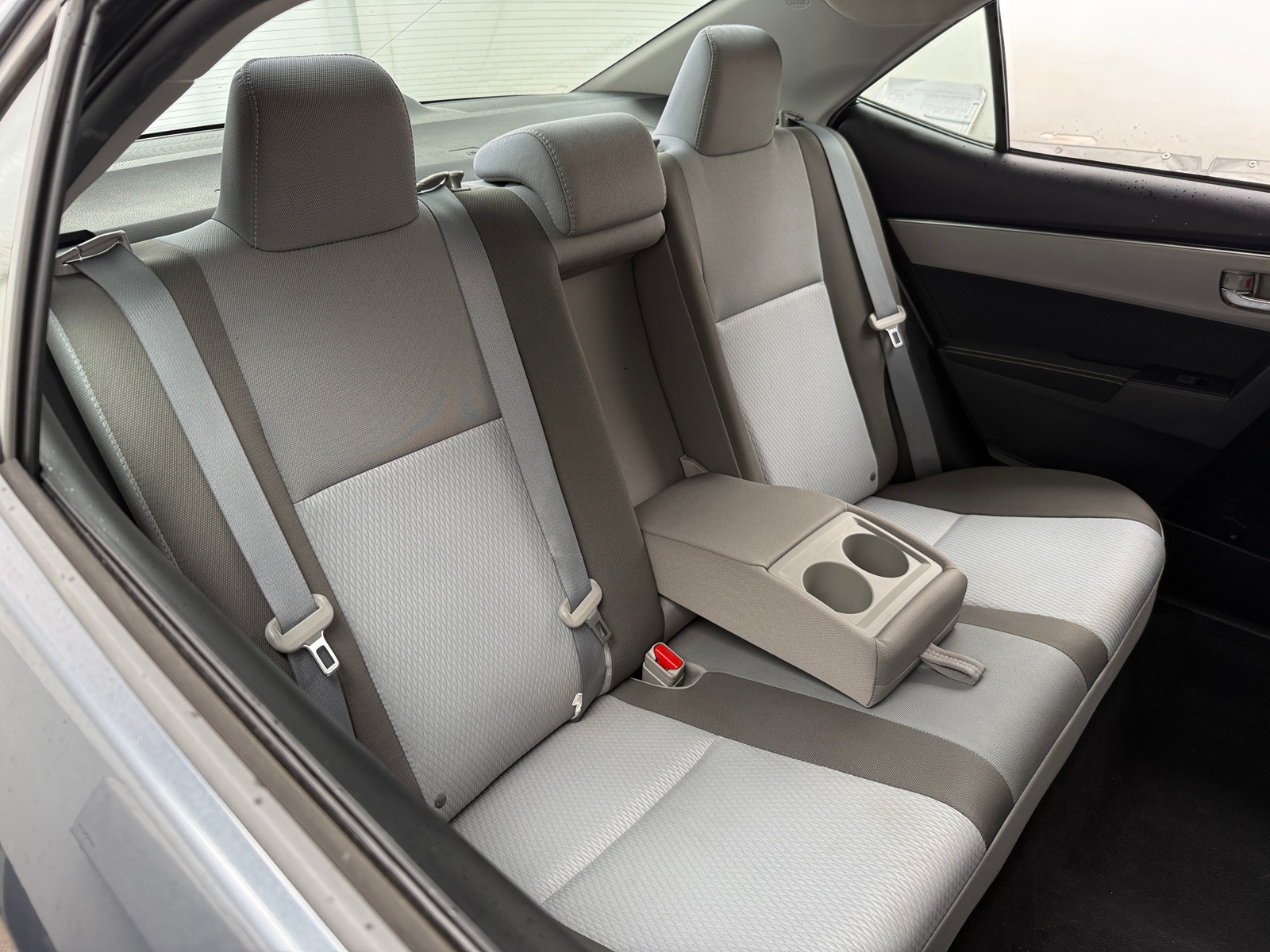 Thumbnail: 2017 Toyota Corolla - 6