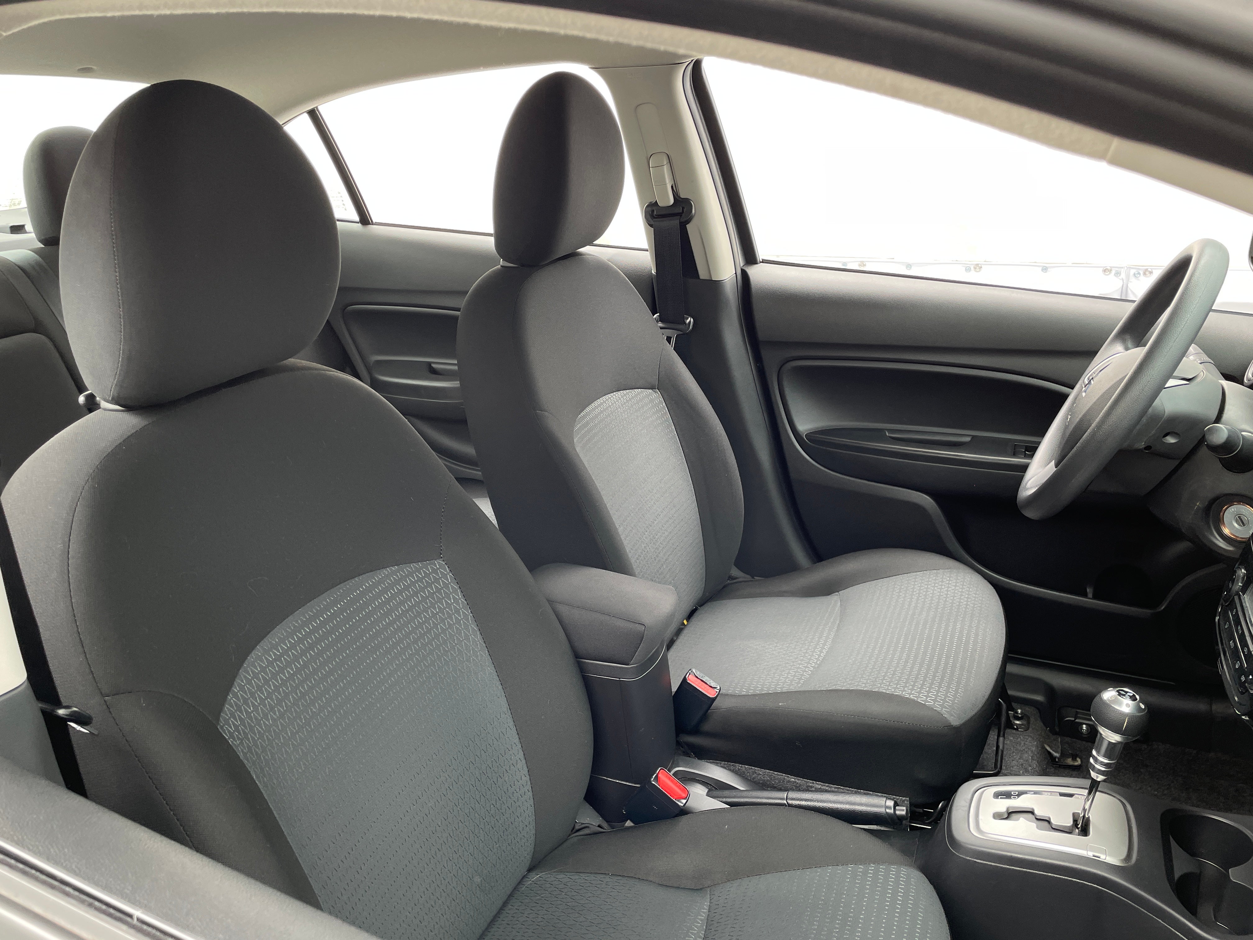 2022 Mitsubishi Mirage G4