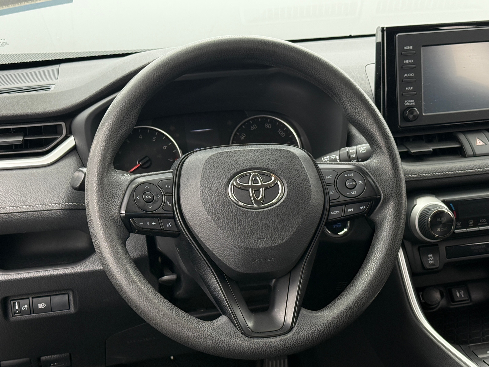 Thumbnail: 2019 Toyota RAV4 - 5