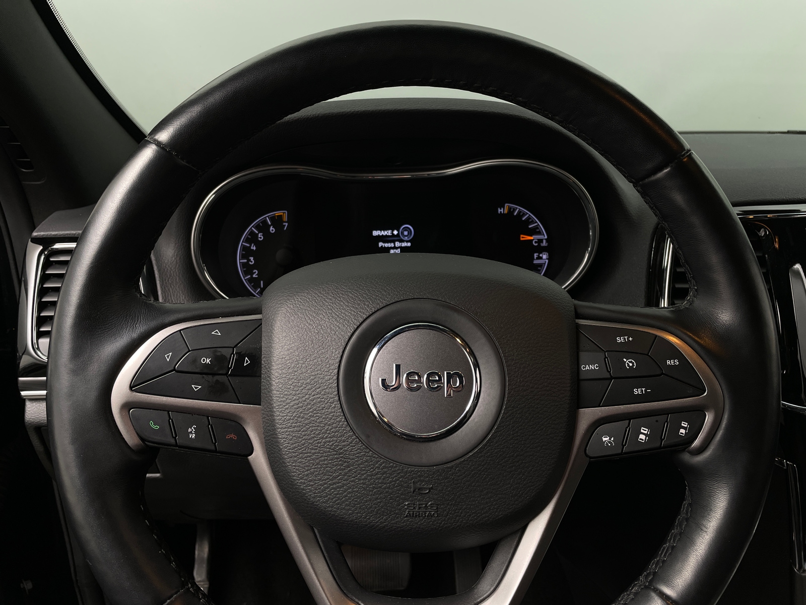 Thumbnail: 2021 Jeep Grand Cherokee - 4