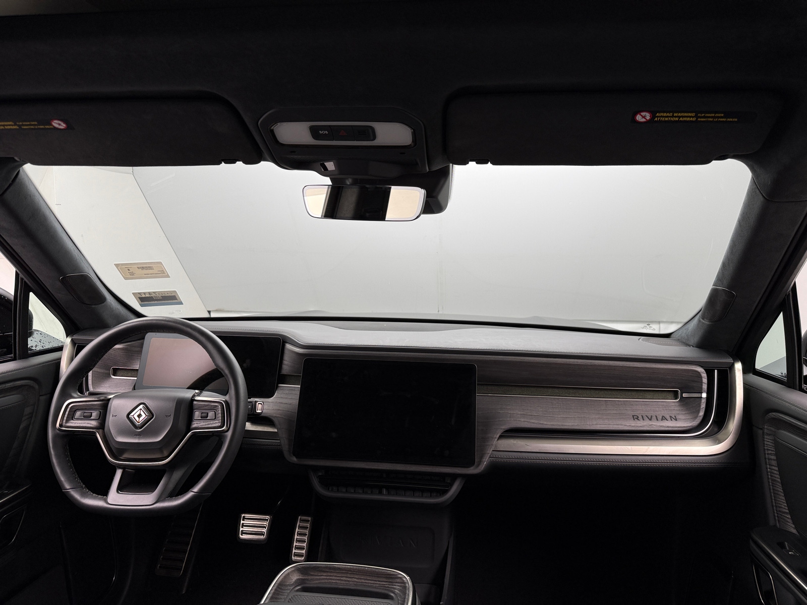 Thumbnail: 2023 Rivian R1T - 2