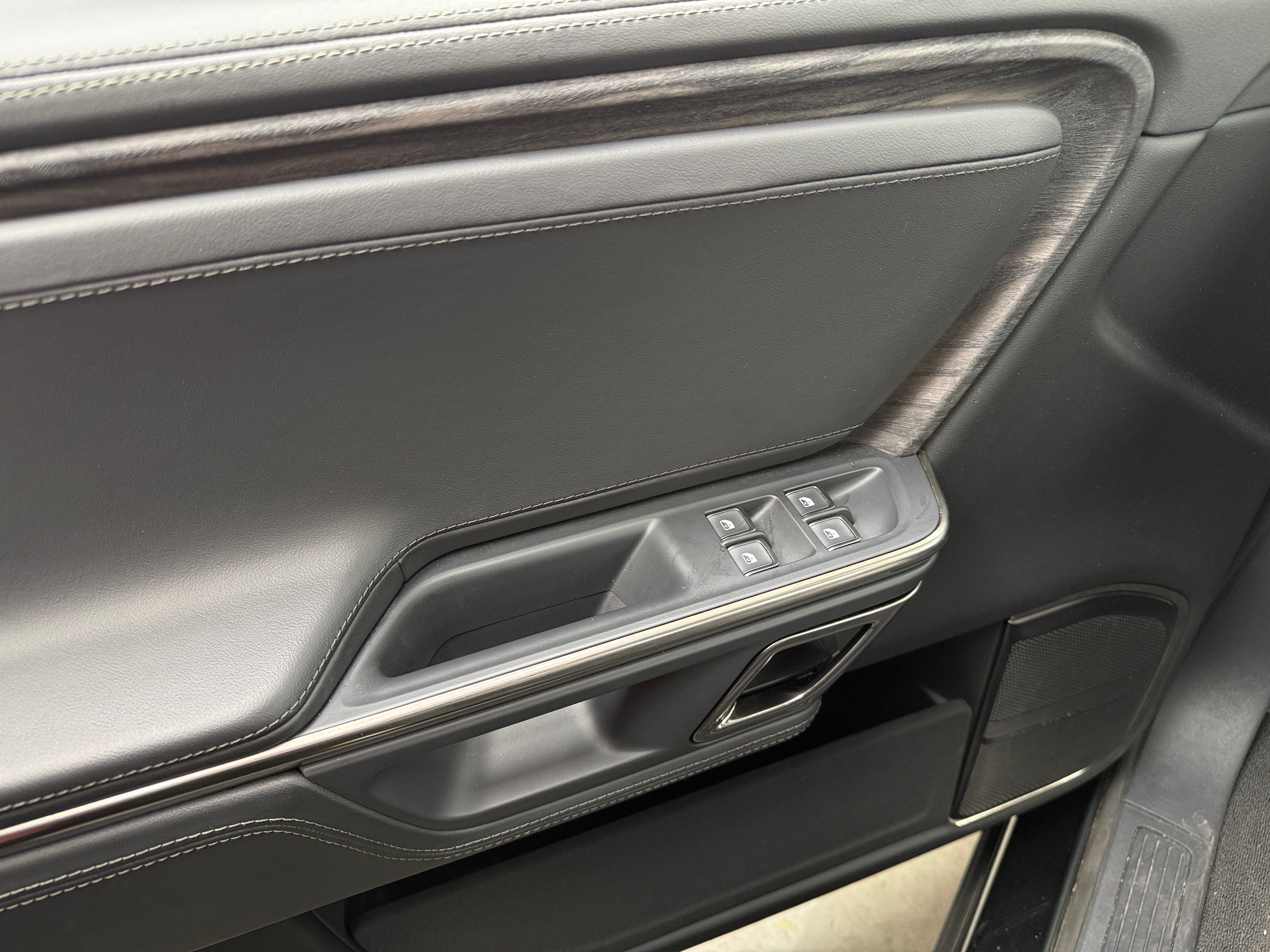 Used 2023 Rivian R1T Adventure with VIN 7FCTGAAA7PN018850 for sale in Oak Creek, WI