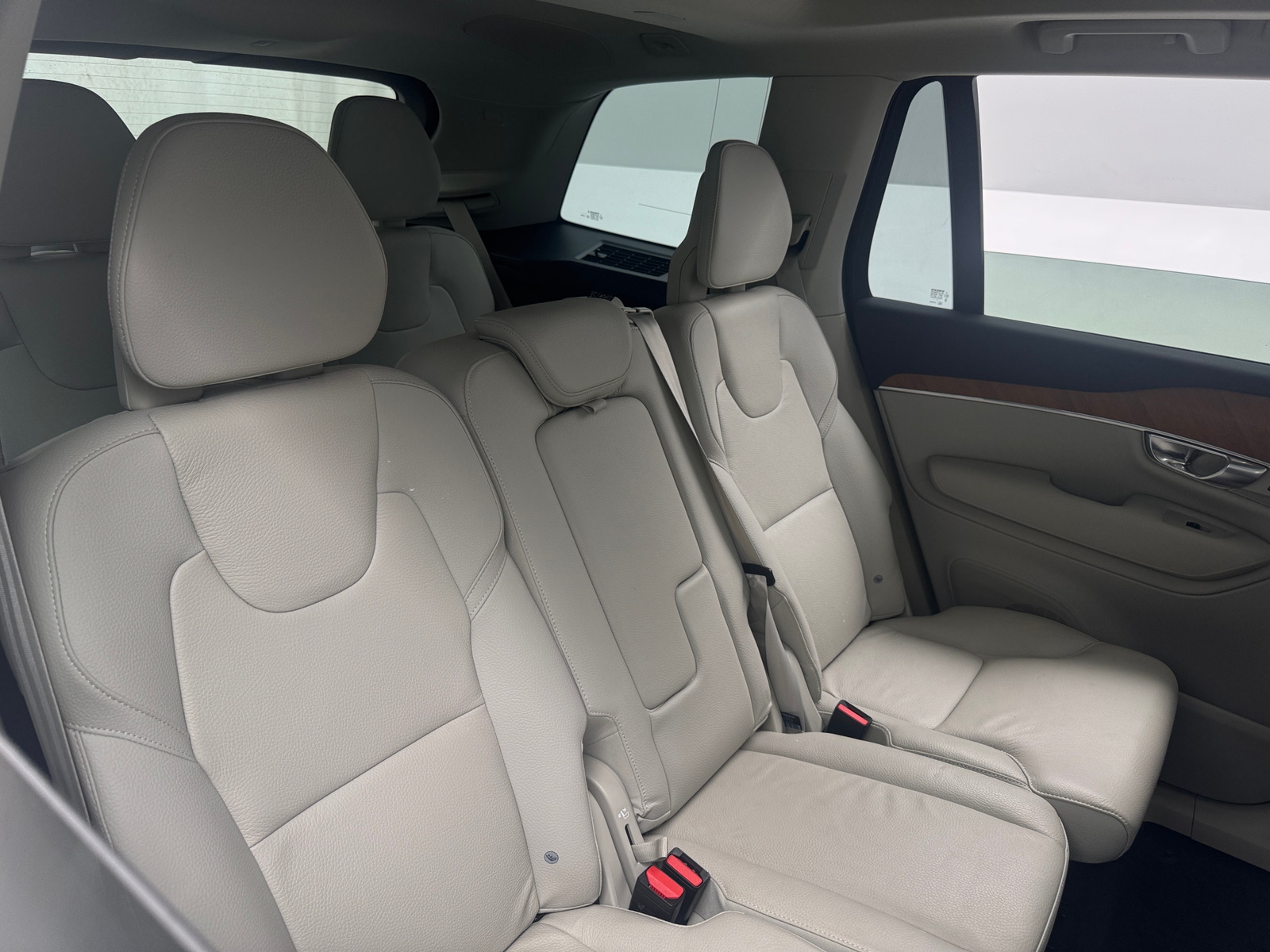 Thumbnail: 2022 Volvo XC90 - 5