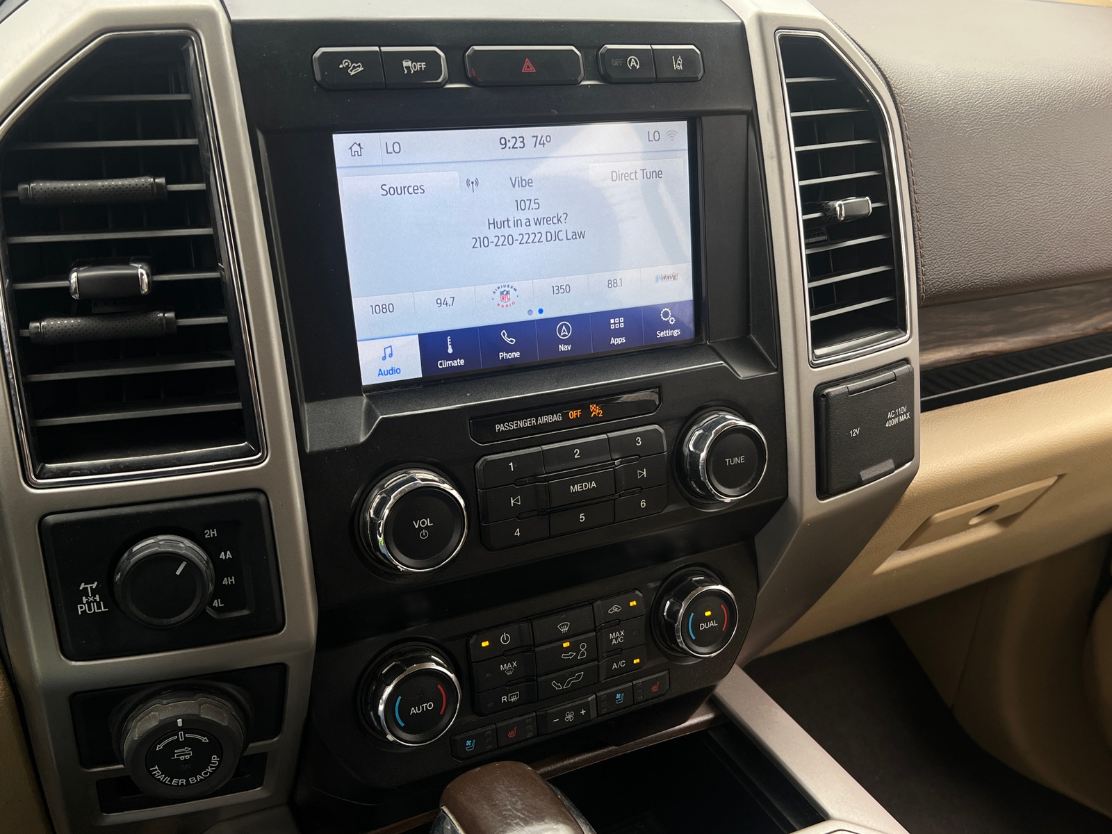 Thumbnail: 2020 Ford Econoline - 3