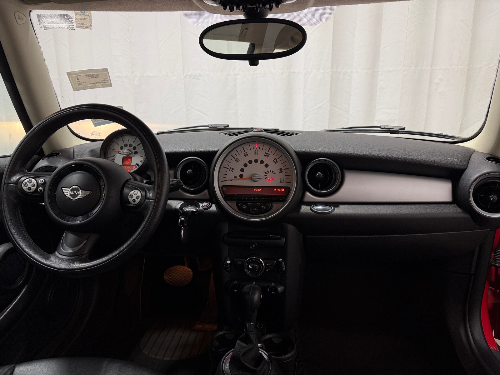 Thumbnail: 2013 MINI Cooper Hardtop - 3