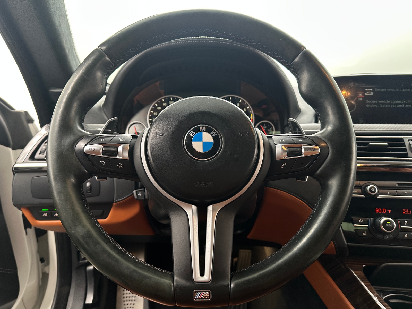 Thumbnail: 2016 BMW M6 - 4