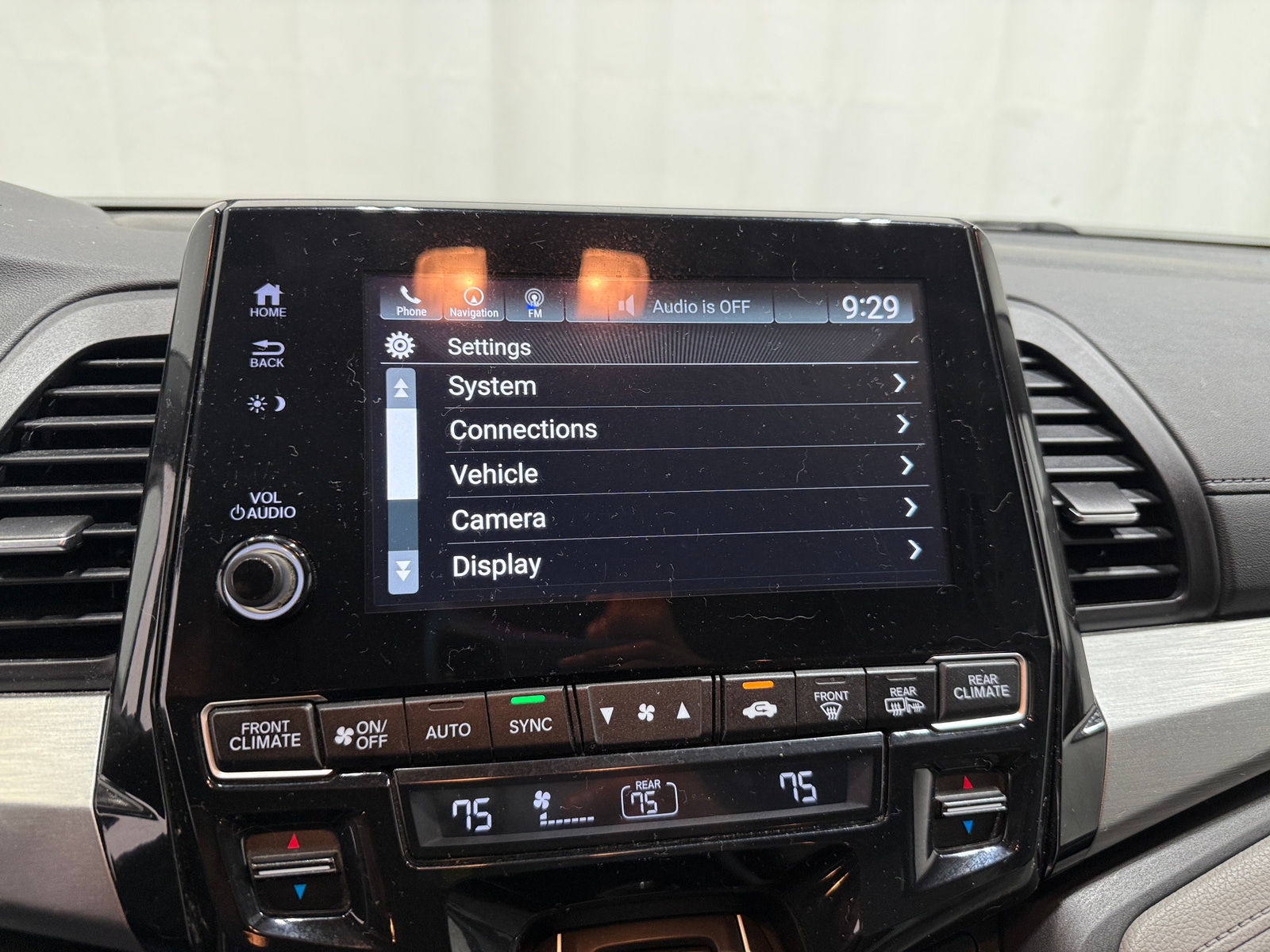 Thumbnail: 2019 Honda Odyssey - 3