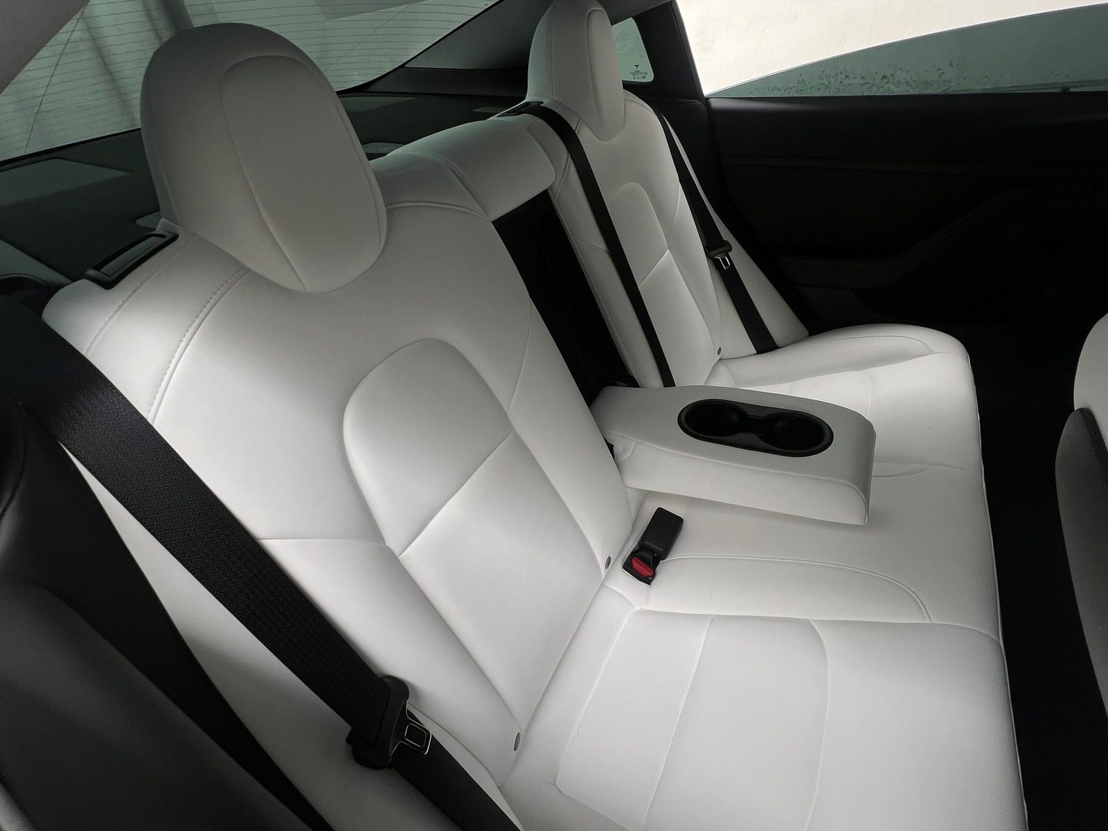 Thumbnail: 2023 Tesla Model 3 - 5