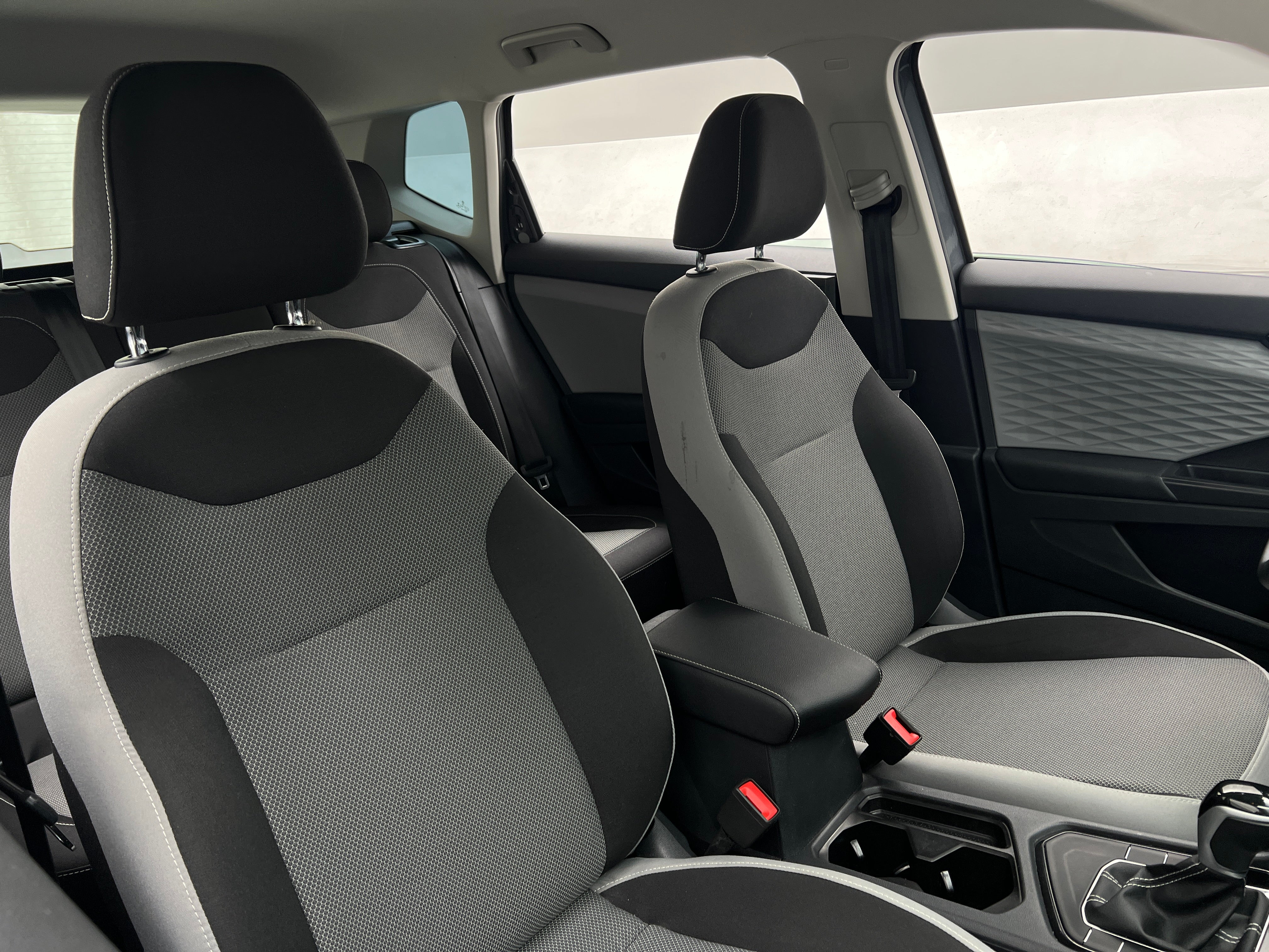 2023 Volkswagen Taos