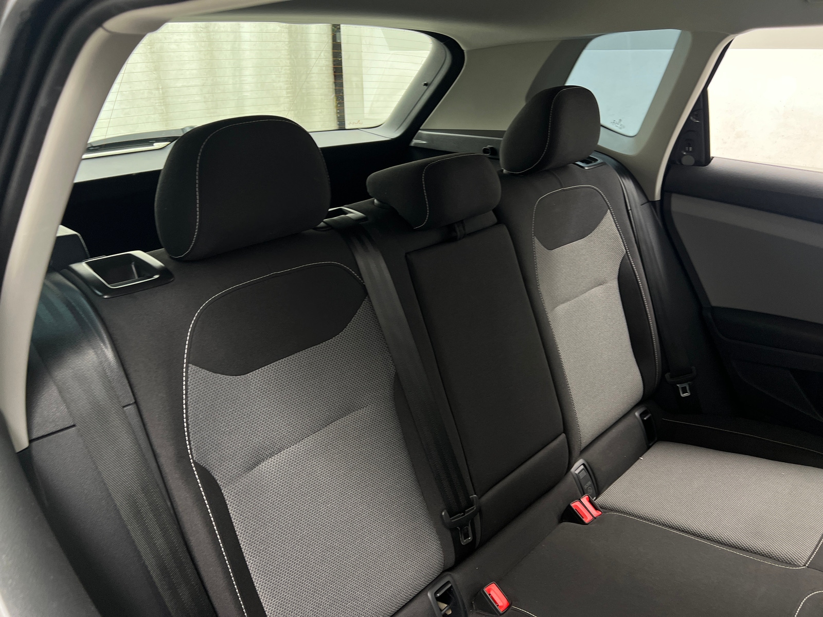 Thumbnail: 2023 Volkswagen Taos - 6