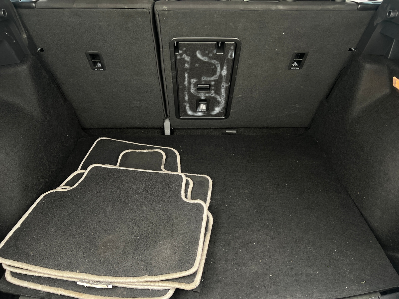 Thumbnail: 2023 Volkswagen Taos - 7