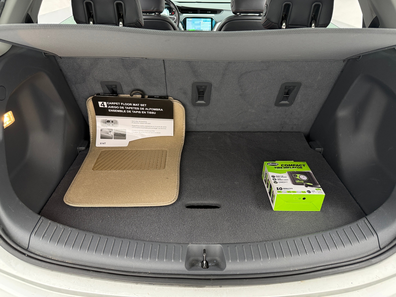 Thumbnail: 2020 Chevrolet Bolt EV - 6