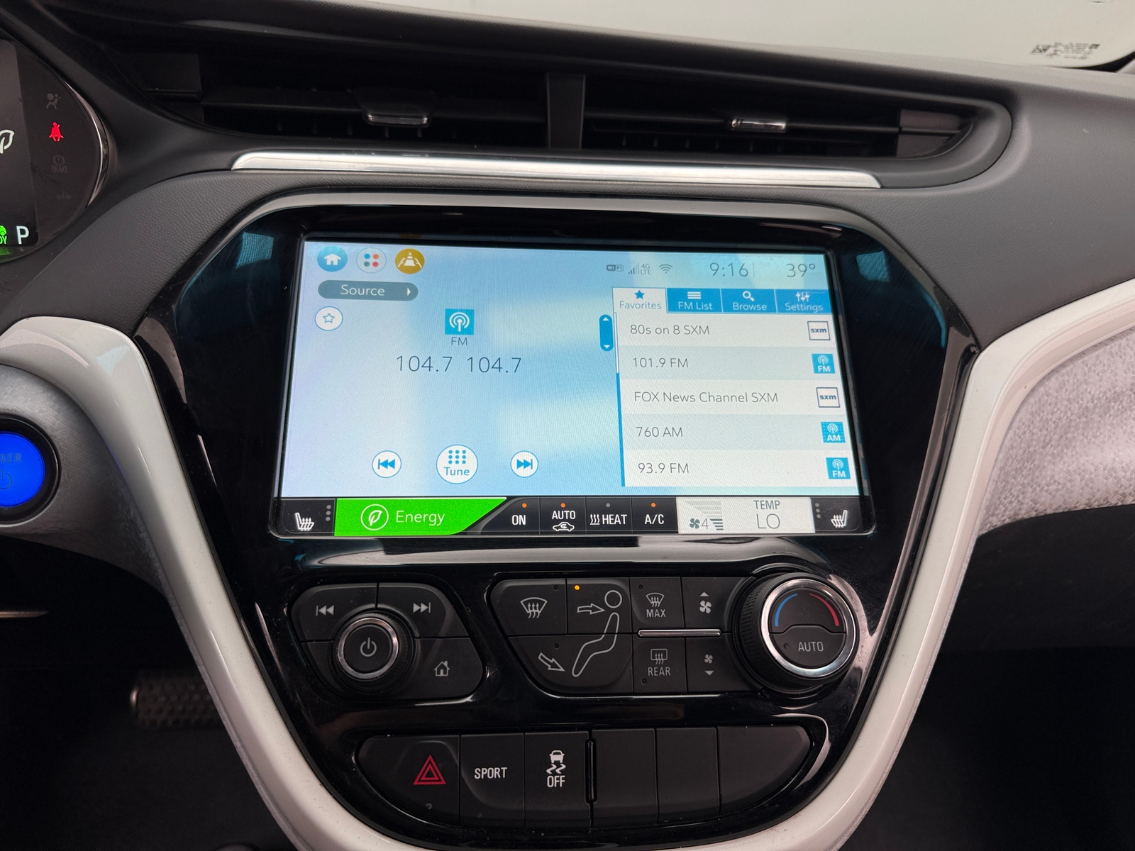 Thumbnail: 2020 Chevrolet Bolt EV - 3