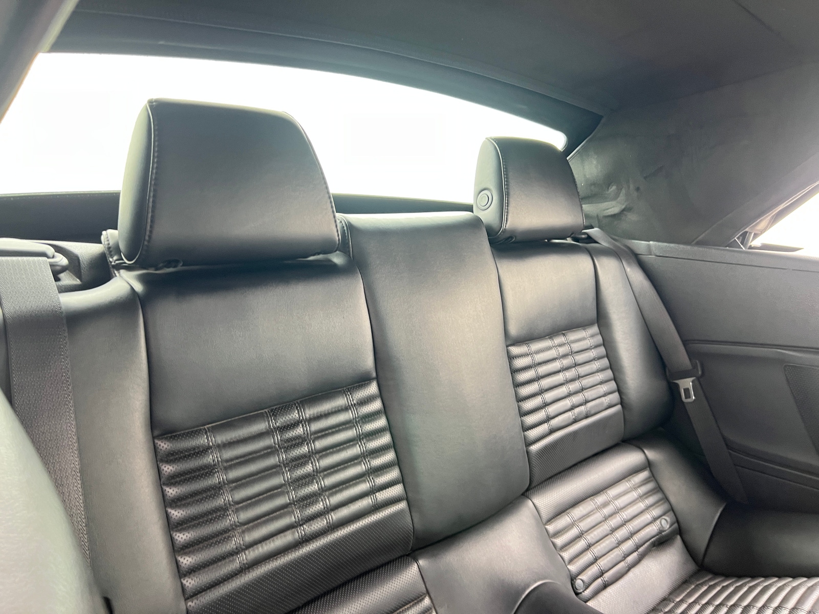 Thumbnail: 2011 Ford Mustang - 5