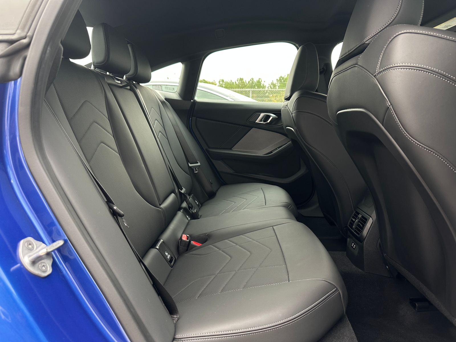 Thumbnail: 2025 BMW 2 Series - 5