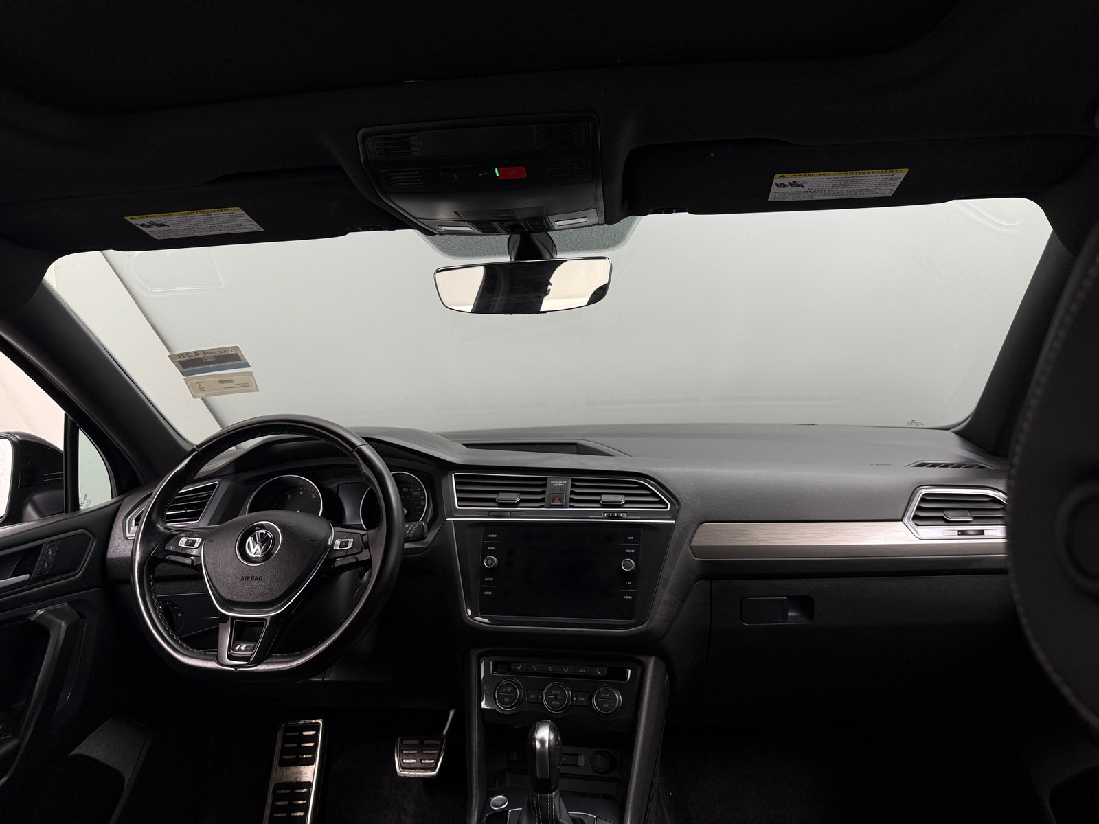 Thumbnail: 2021 Volkswagen Tiguan - 2