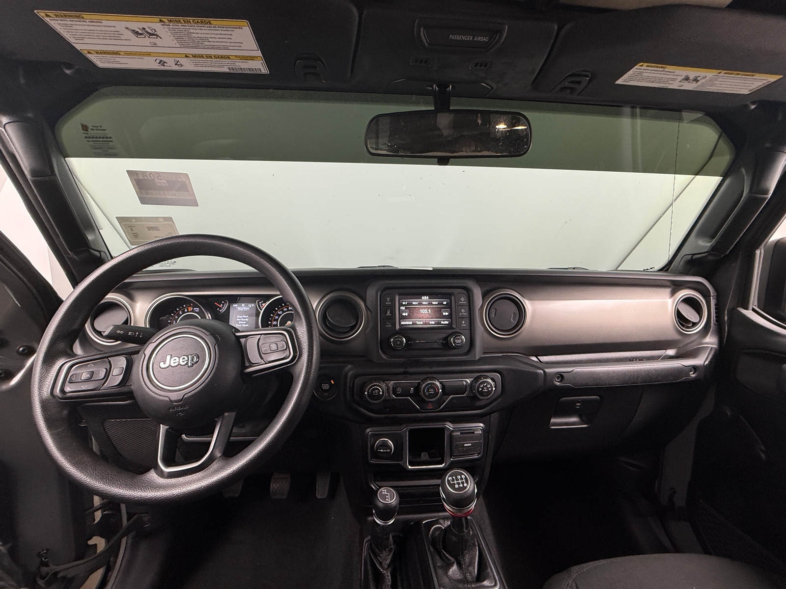 Thumbnail: 2021 Jeep Gladiator - 3