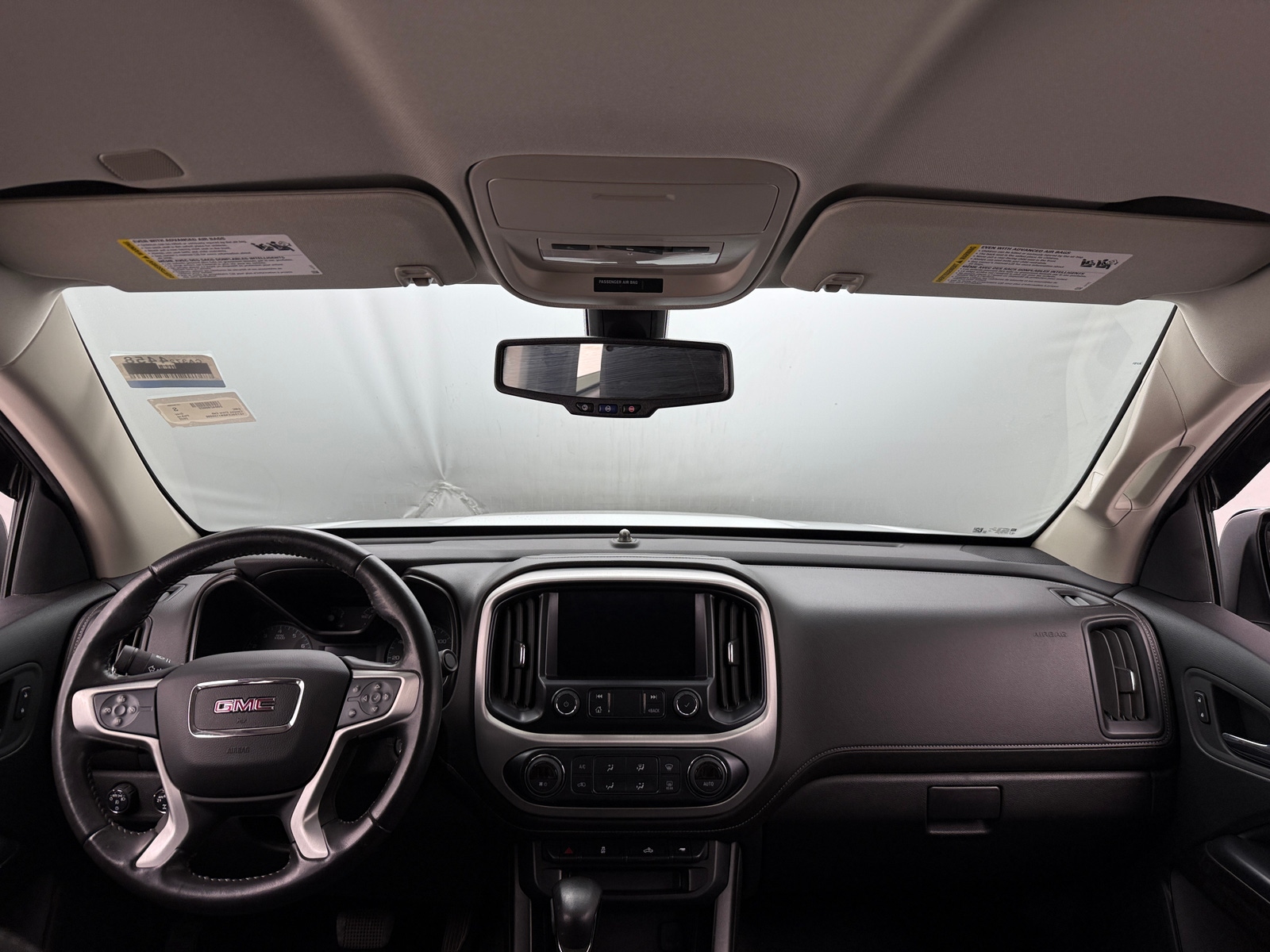 Thumbnail: 2022 GMC Canyon - 3