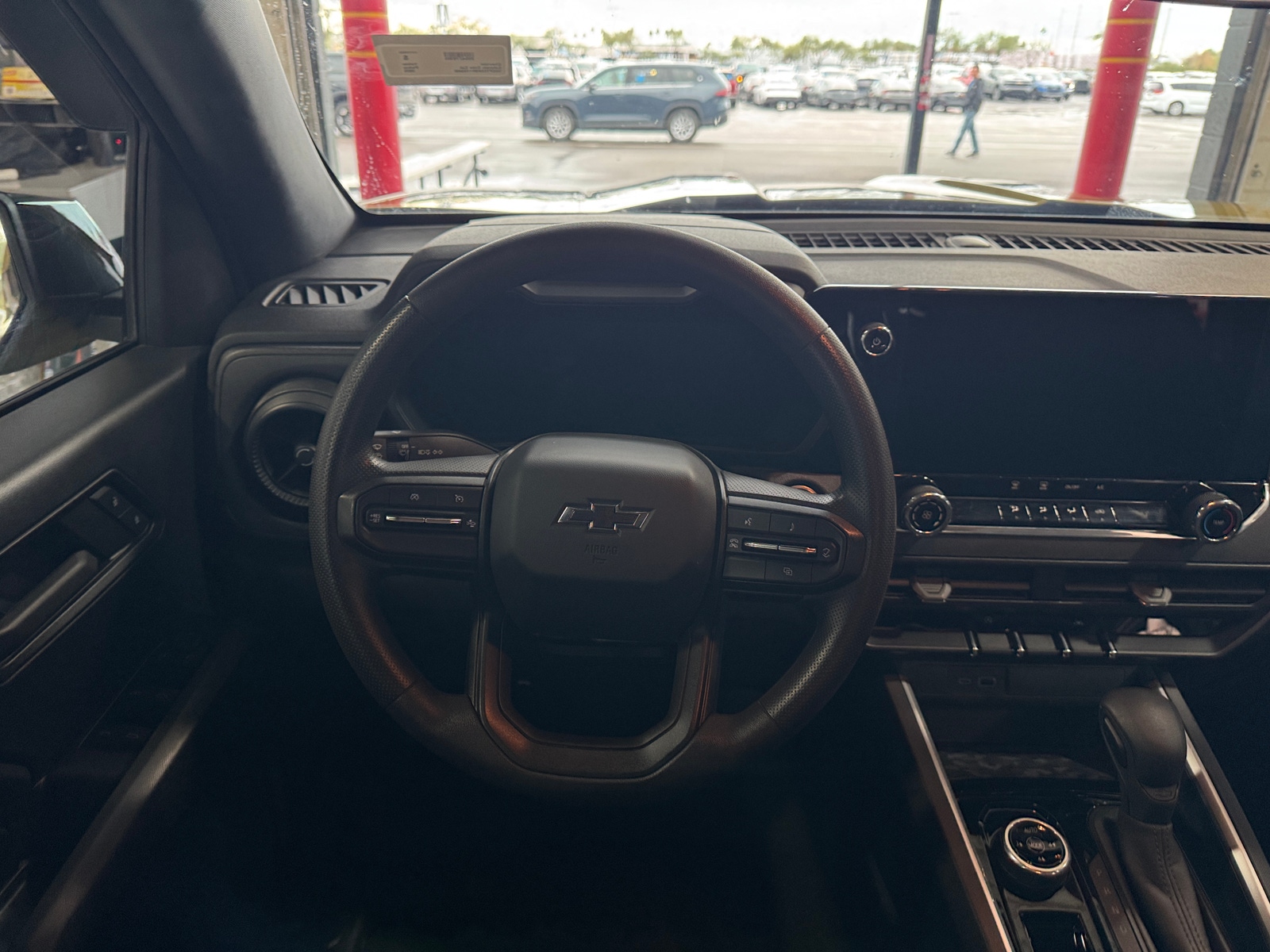 Thumbnail: 2024 Chevrolet Colorado - 5