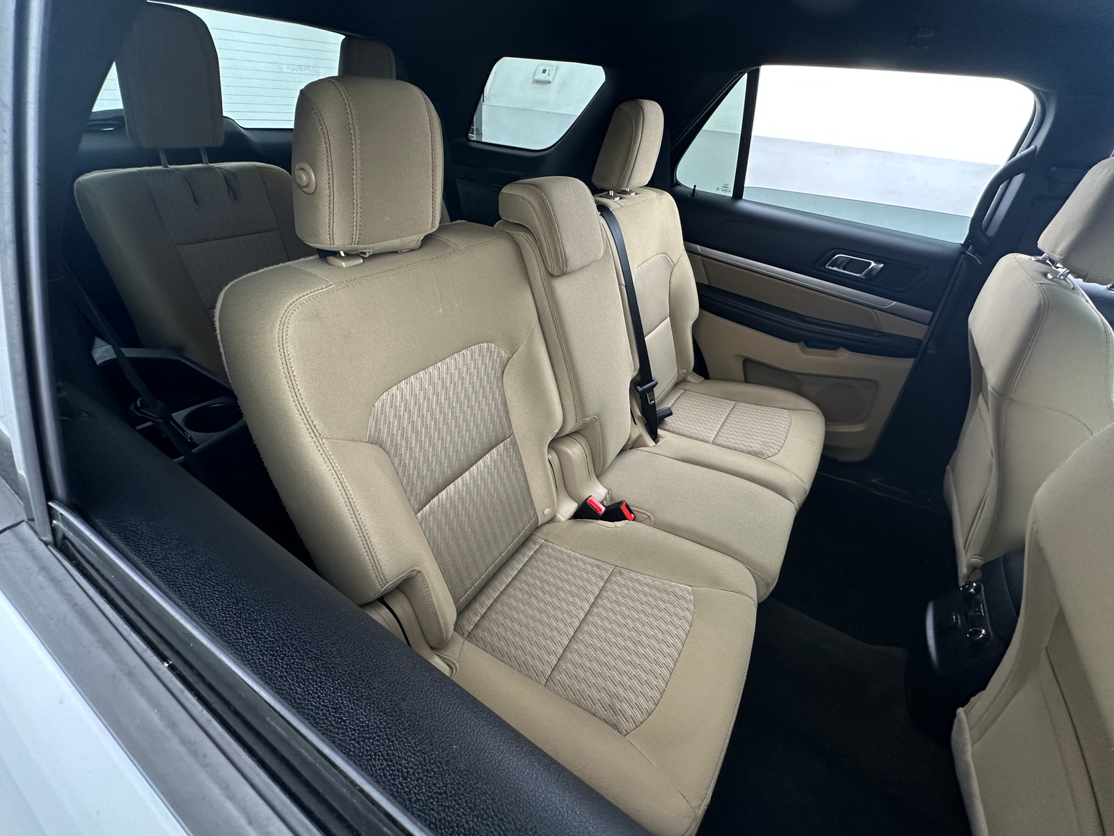 Thumbnail: 2016 Ford Explorer - 6