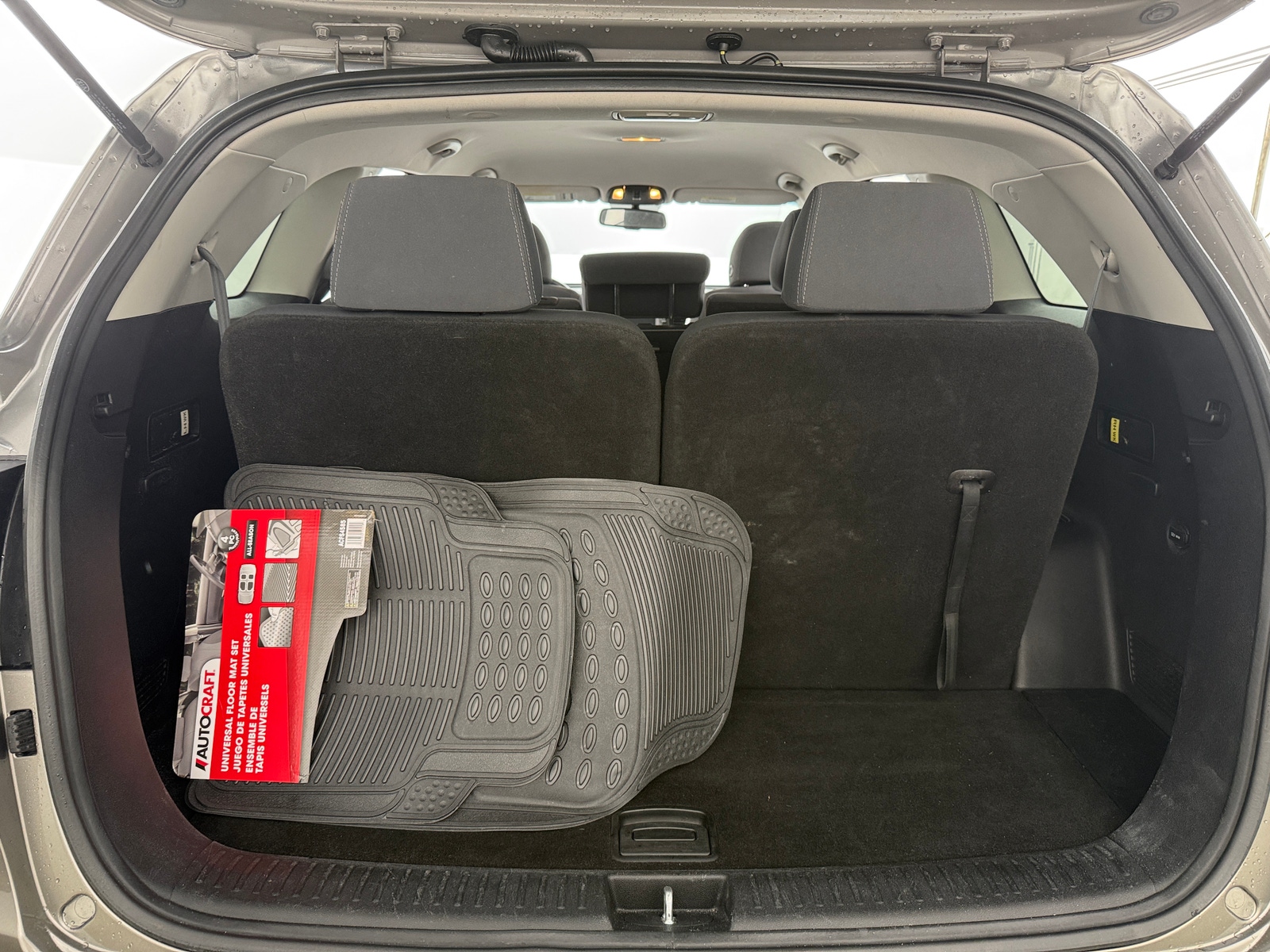 Thumbnail: 2018 Kia Sorento - 7