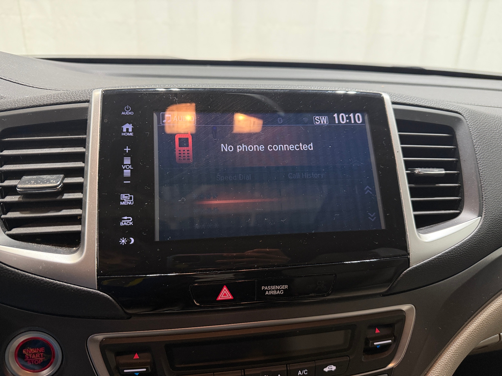 Thumbnail: 2017 Honda Pilot - 3