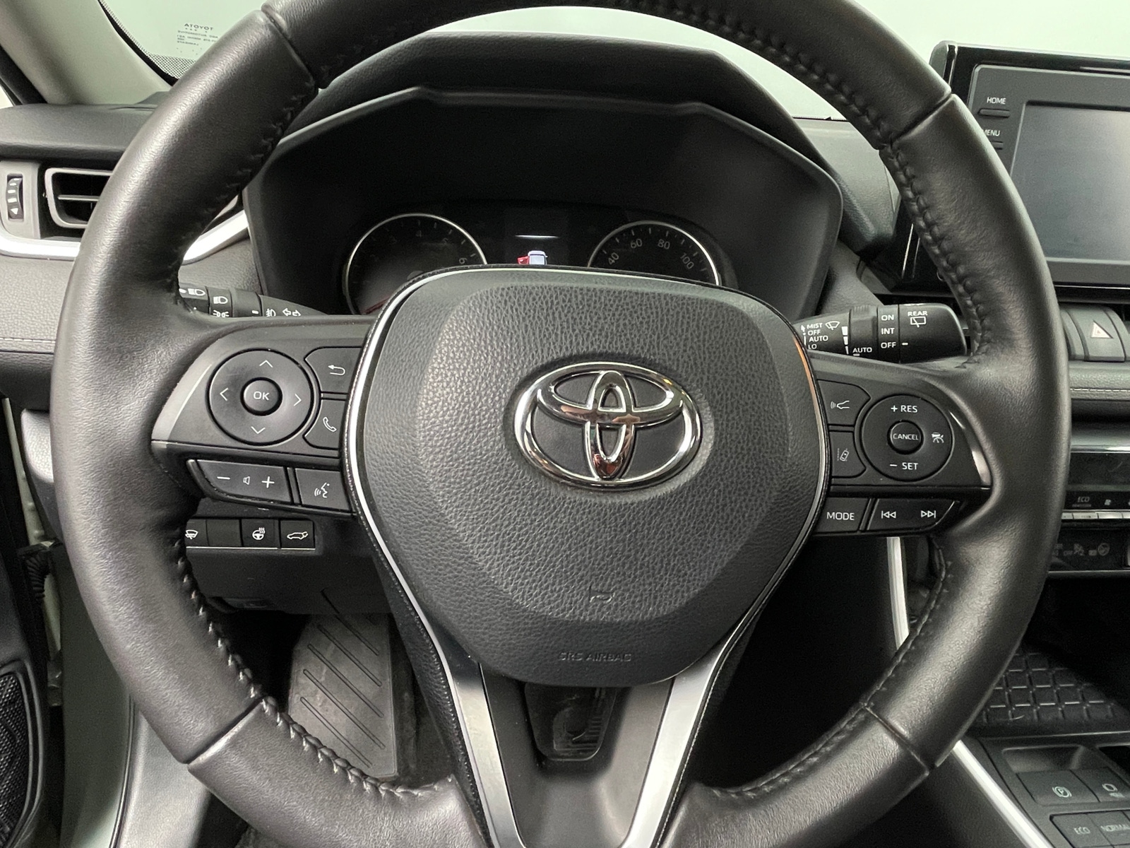 Thumbnail: 2021 Toyota RAV4 - 5