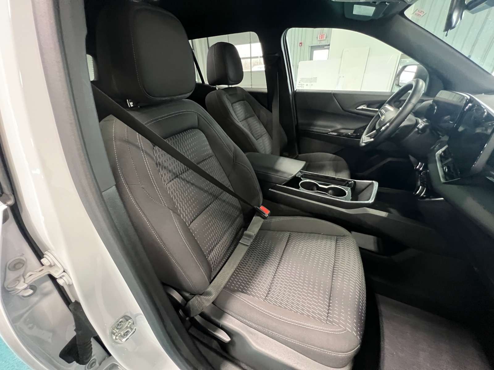 Thumbnail: 2025 Chevrolet Equinox - 2