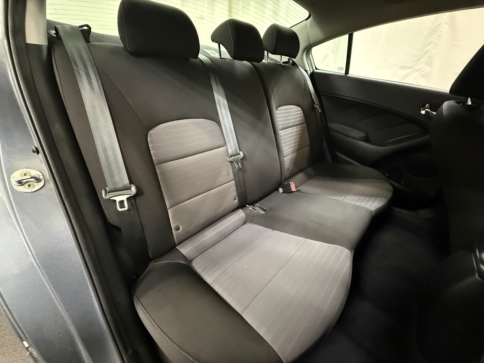 Thumbnail: 2018 Kia Forte - 6