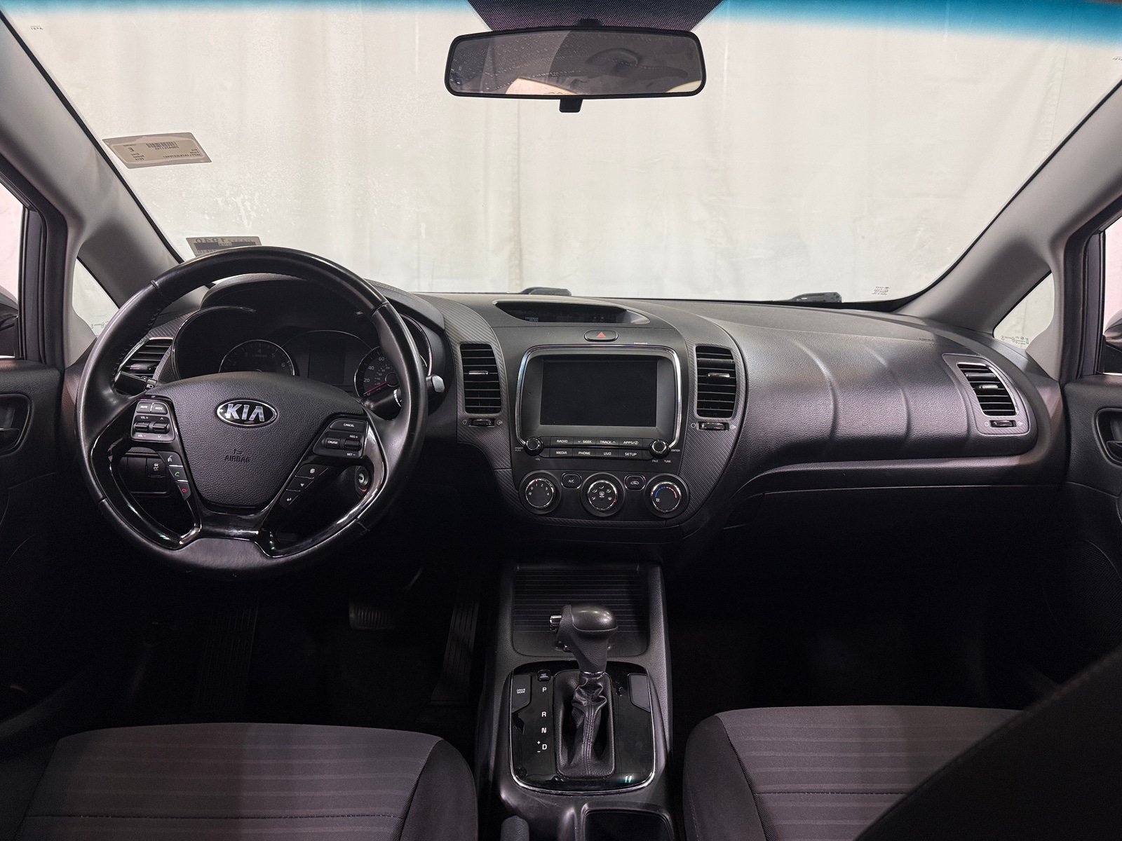 Thumbnail: 2018 Kia Forte - 3