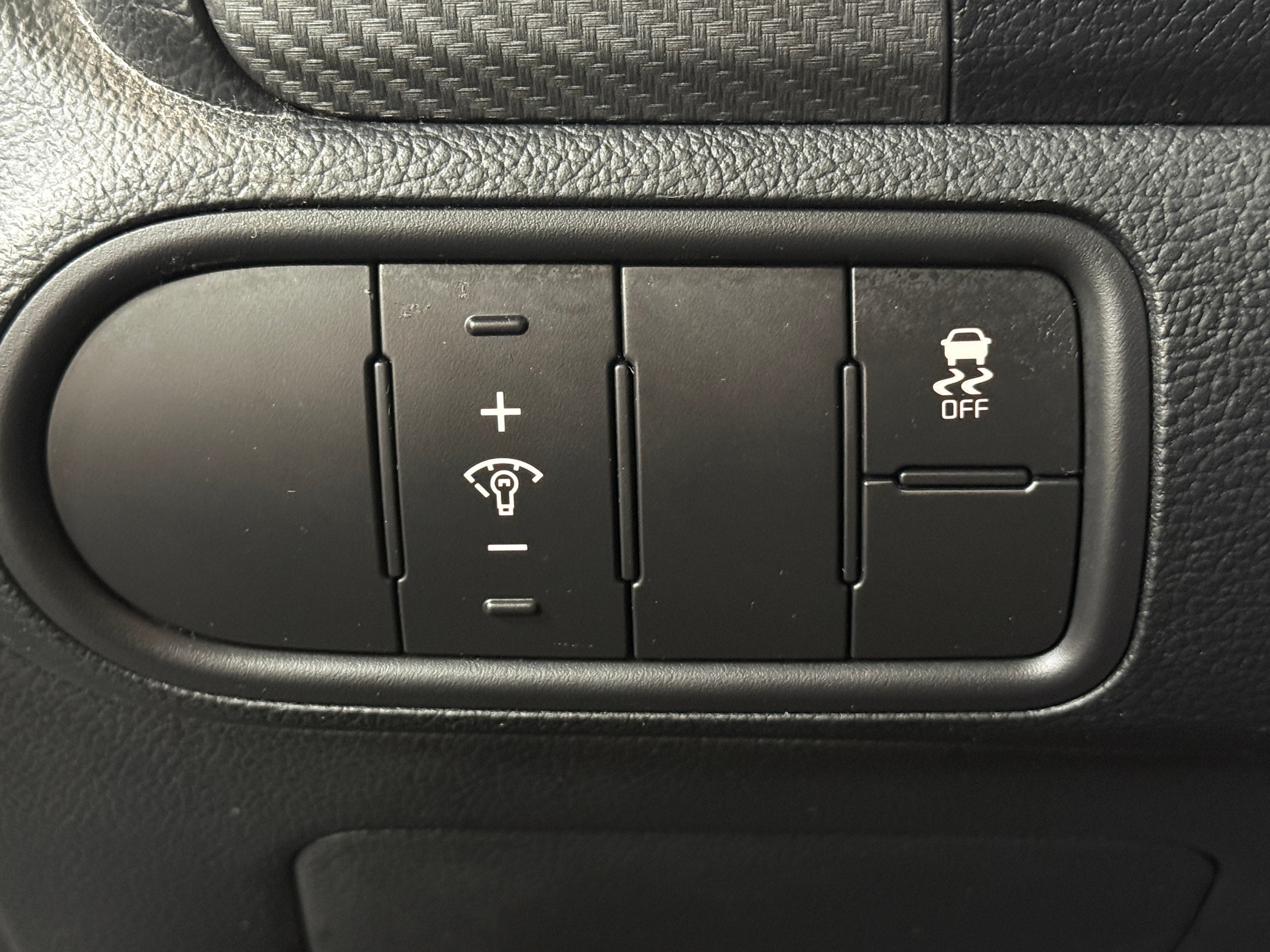 Used 2018 Kia FORTE S with VIN 3KPFL4A7XJE278997 for sale in Oak Creek, WI