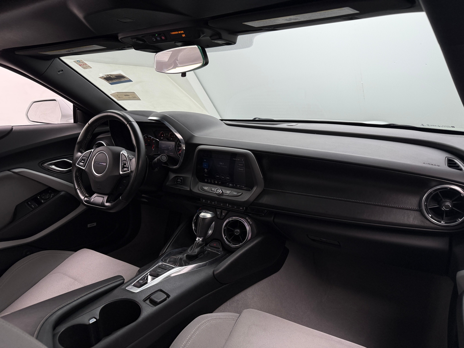 Thumbnail: 2019 Chevrolet Camaro - 3