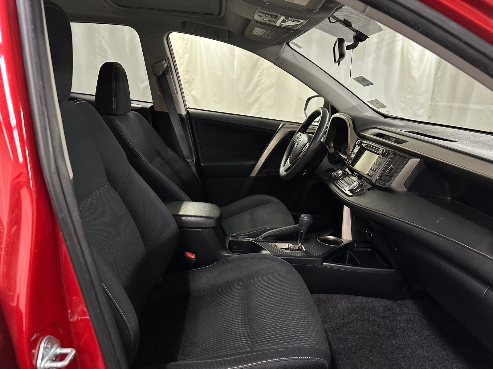 Thumbnail: 2014 Toyota RAV4 - 2