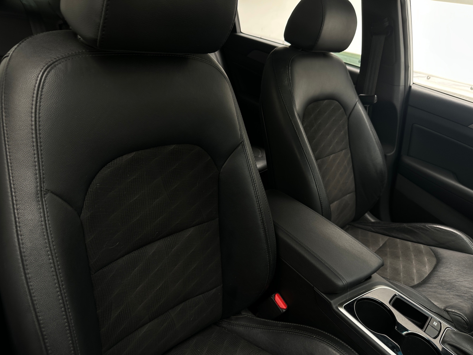 Thumbnail: 2019 Hyundai Sonata - 2