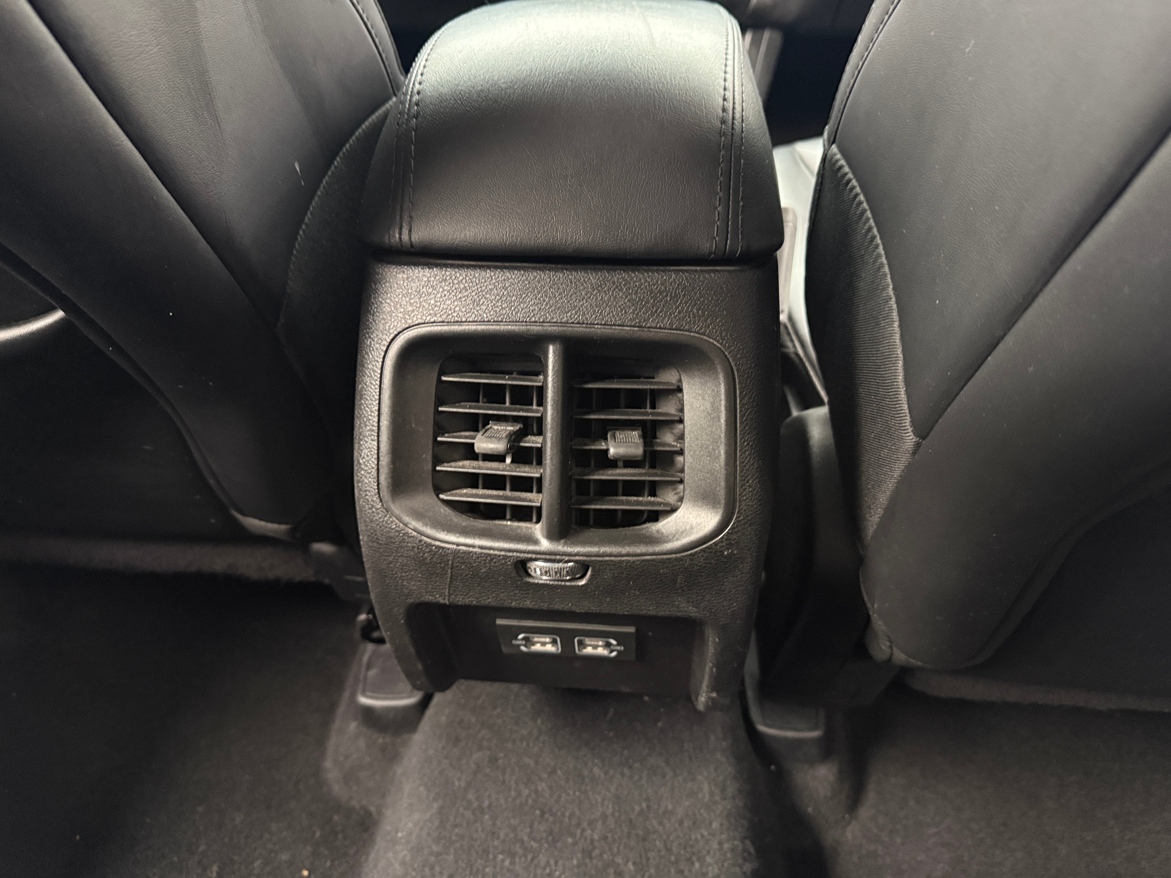 2021 Jeep Cherokee Altitude - Photo 5