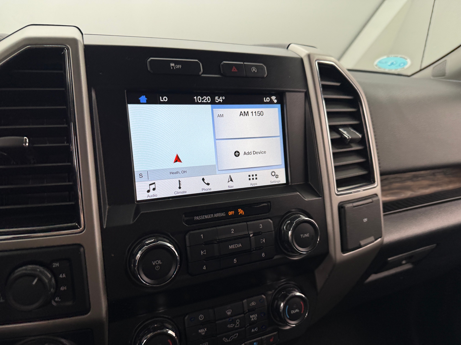 Thumbnail: 2019 Ford Econoline - 3