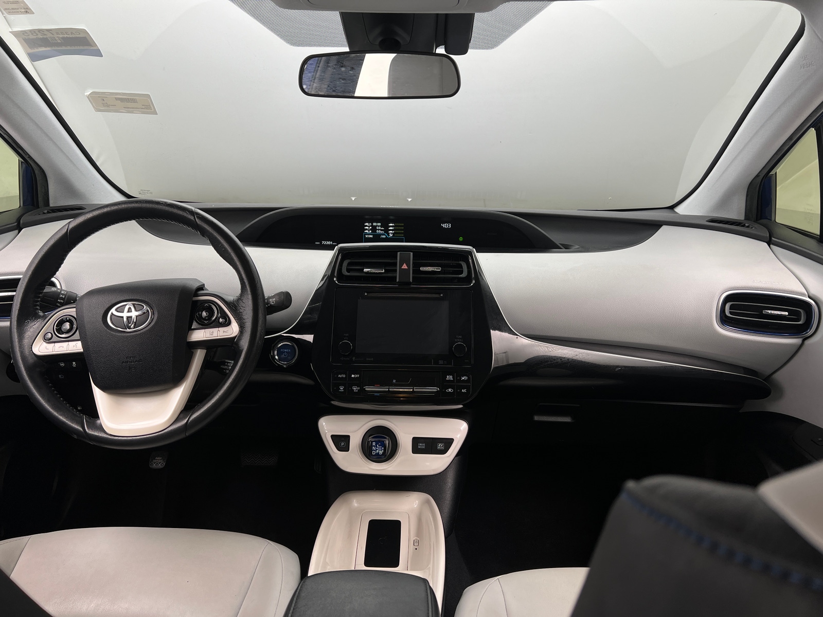 Thumbnail: 2017 Toyota Prius - 2