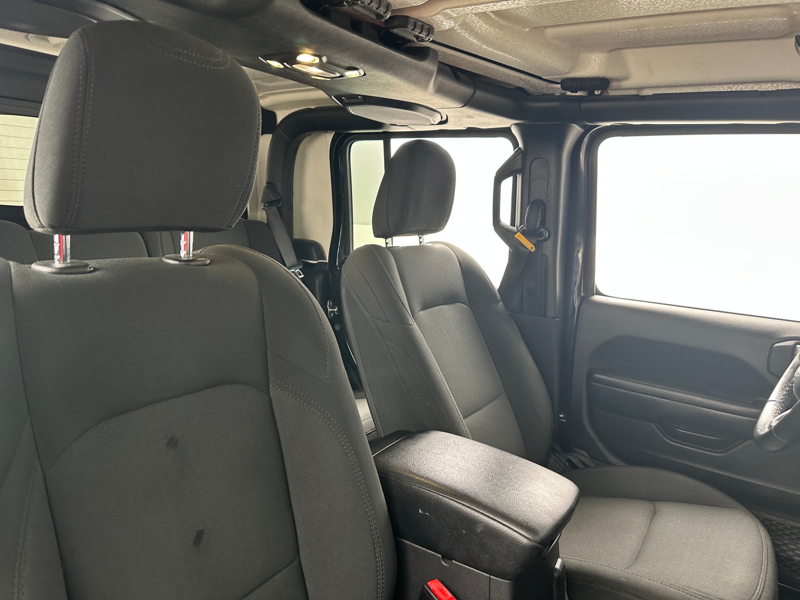 Thumbnail: 2021 Jeep Gladiator - 2