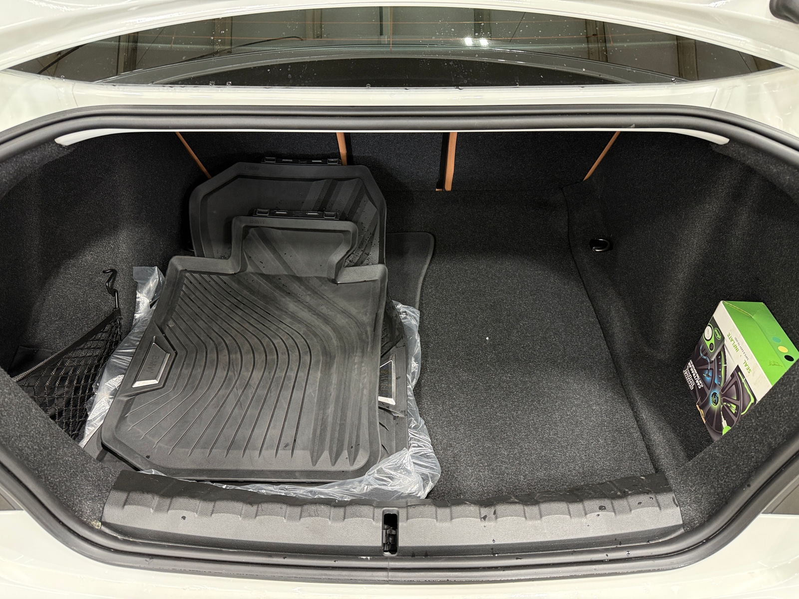 Thumbnail: 2024 BMW 2 Series - 6