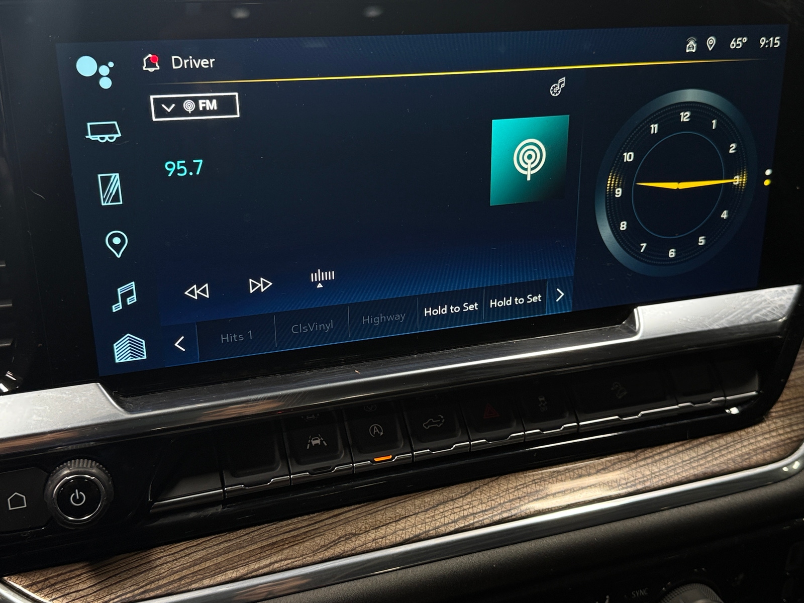 Thumbnail: 2025 Chevrolet Silverado 1500 - 4