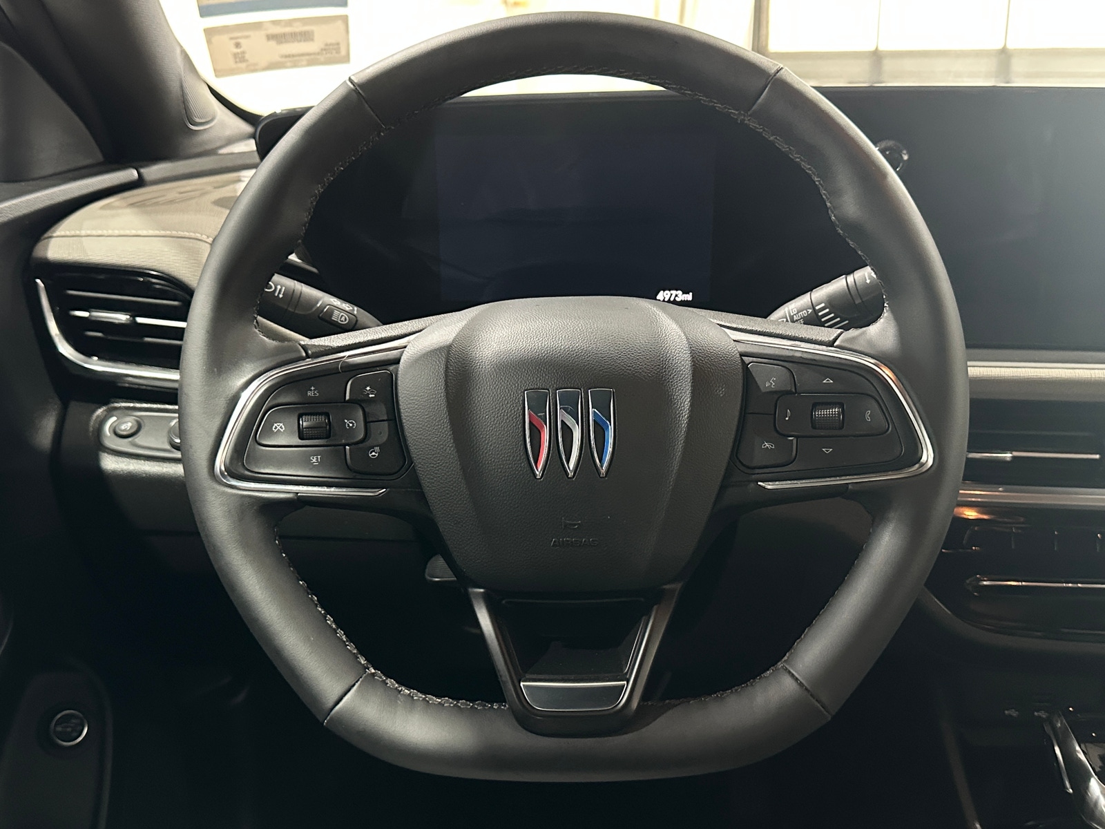 Thumbnail: 2024 Buick Envista - 4