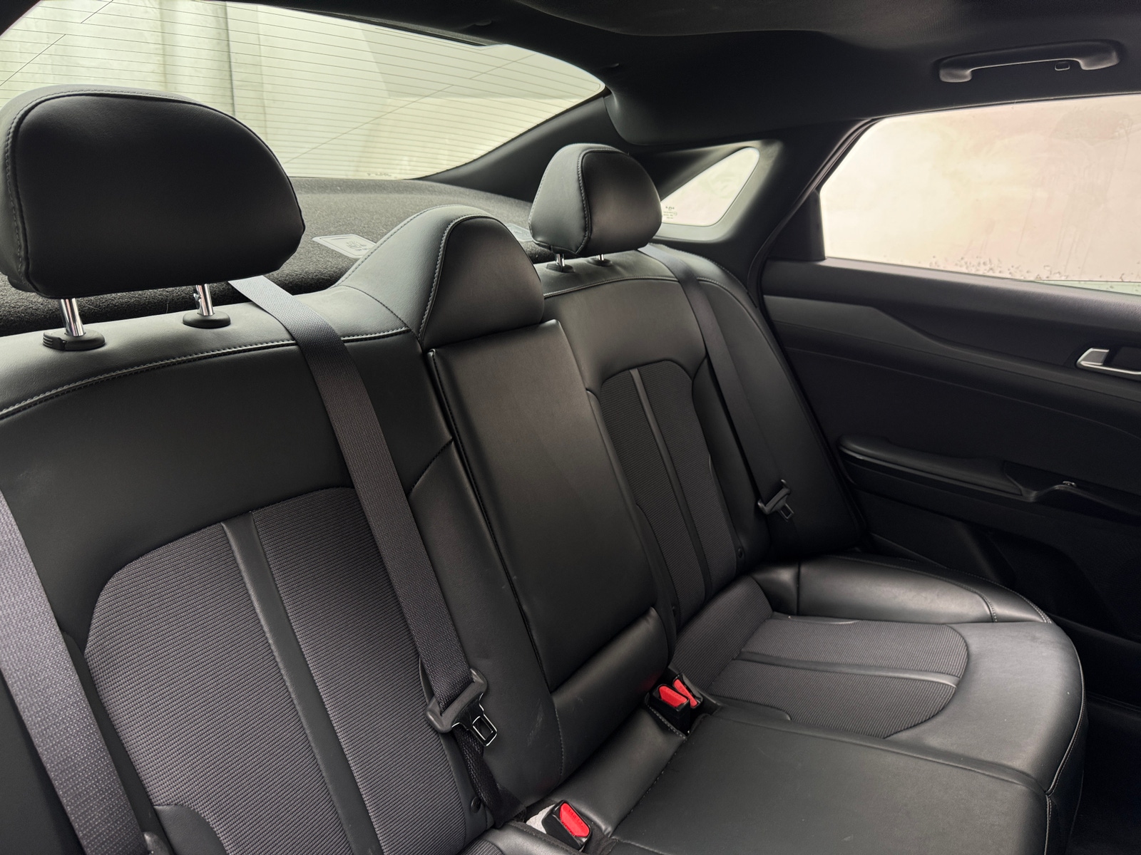 Thumbnail: 2022 Kia K5 - 6