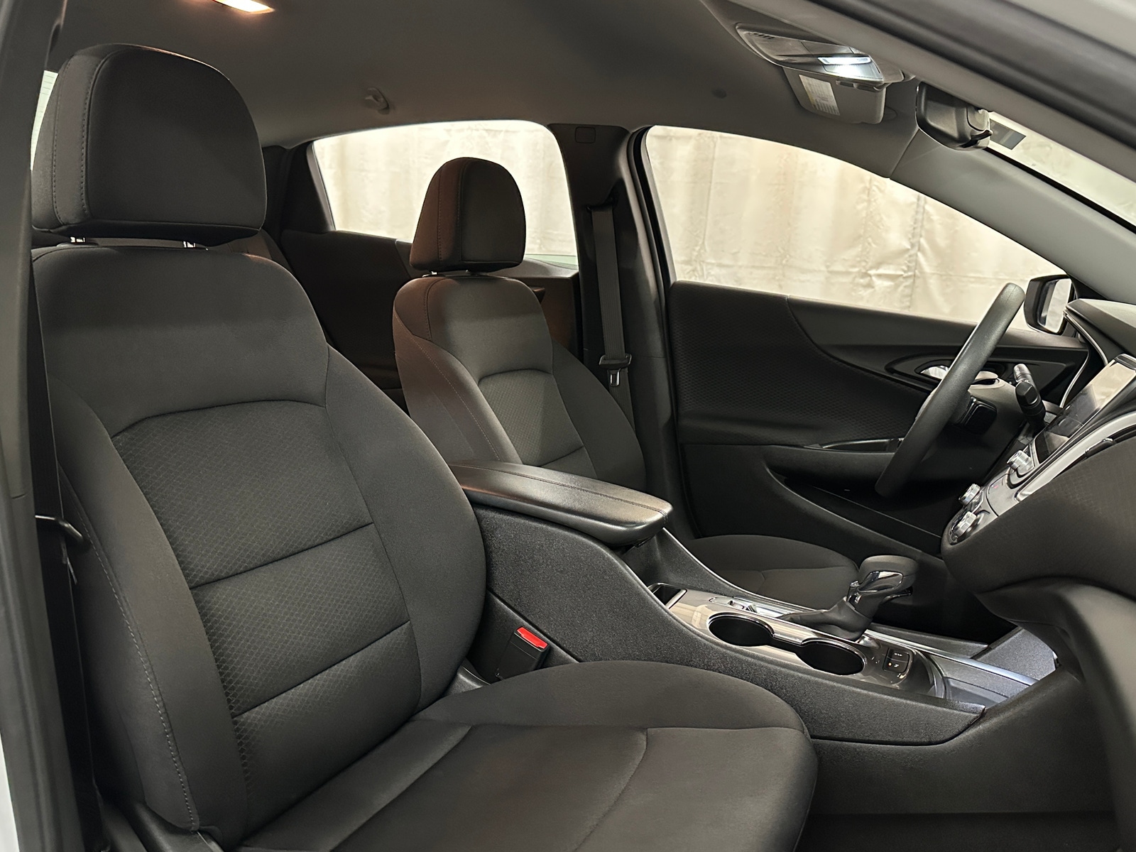 Thumbnail: 2024 Chevrolet Malibu - 2