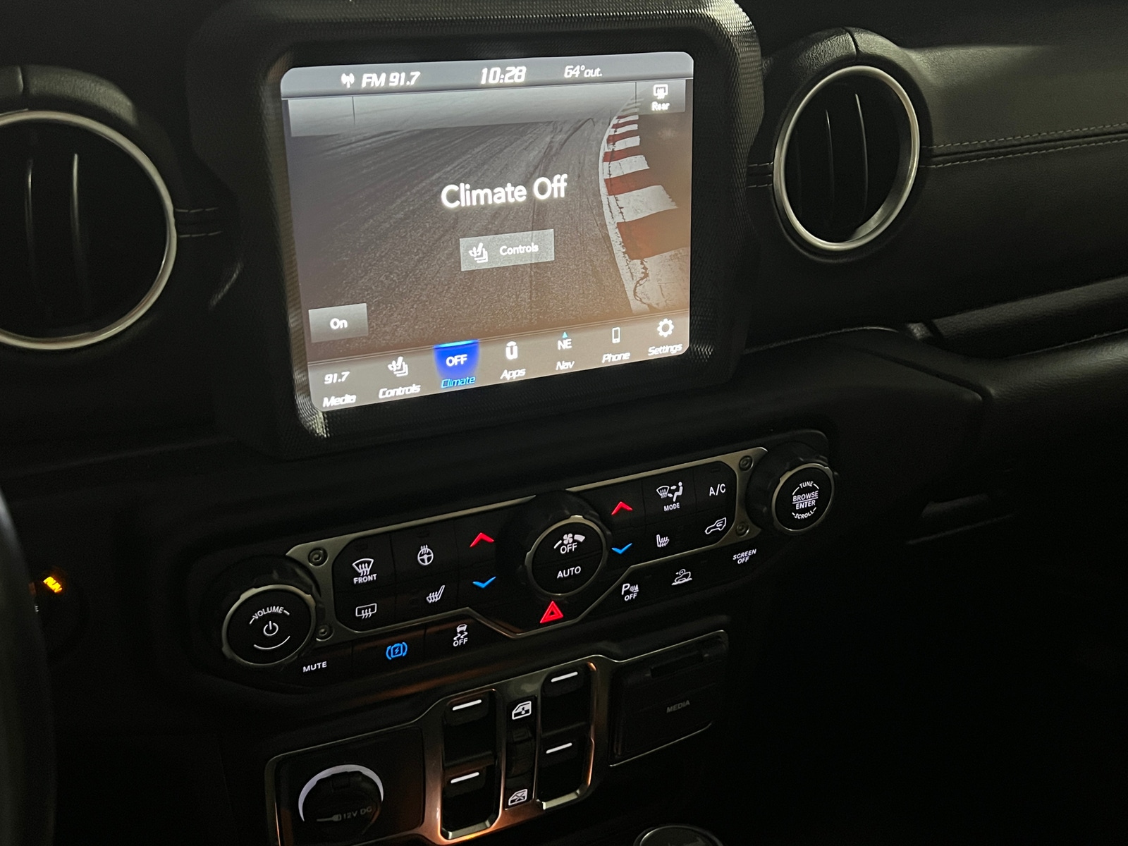 Thumbnail: 2021 Jeep Wrangler - 3