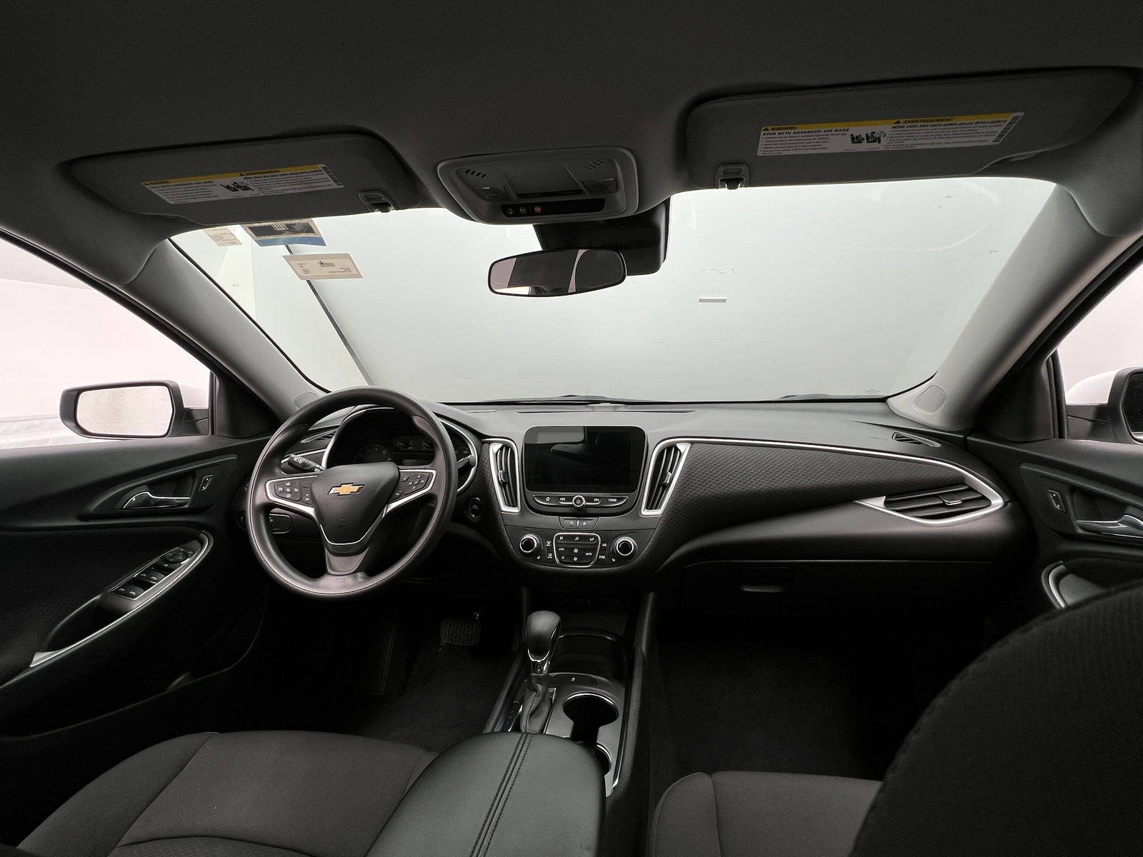 Thumbnail: 2023 Chevrolet Malibu - 3