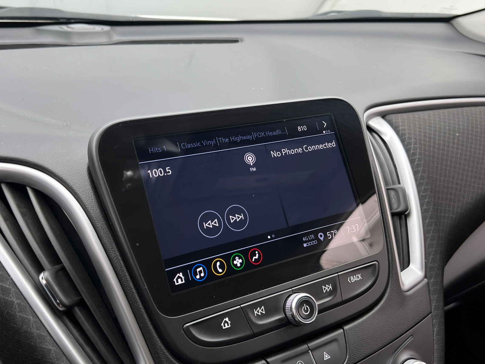 Thumbnail: 2023 Chevrolet Malibu - 4