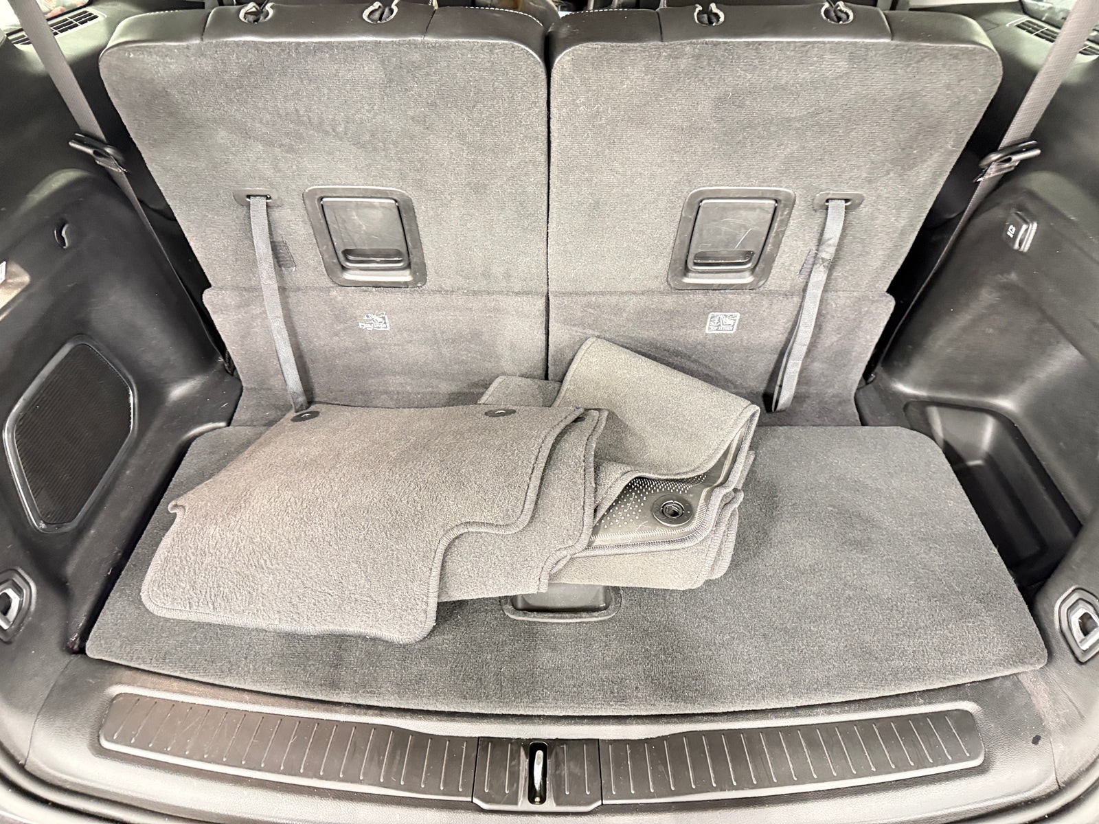 Thumbnail: 2023 Jeep Grand Cherokee L - 6