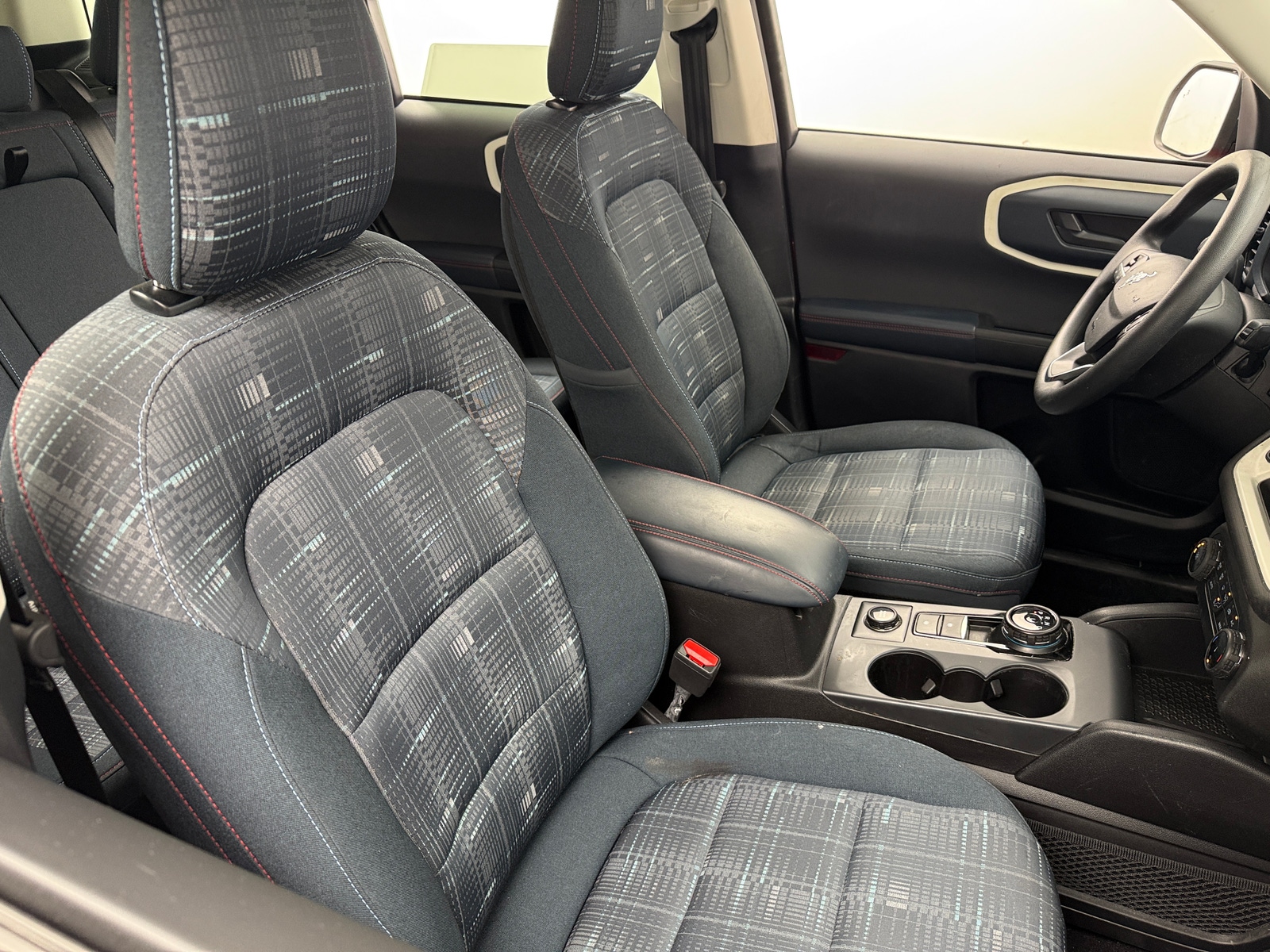 Thumbnail: 2023 Ford Bronco Sport - 2