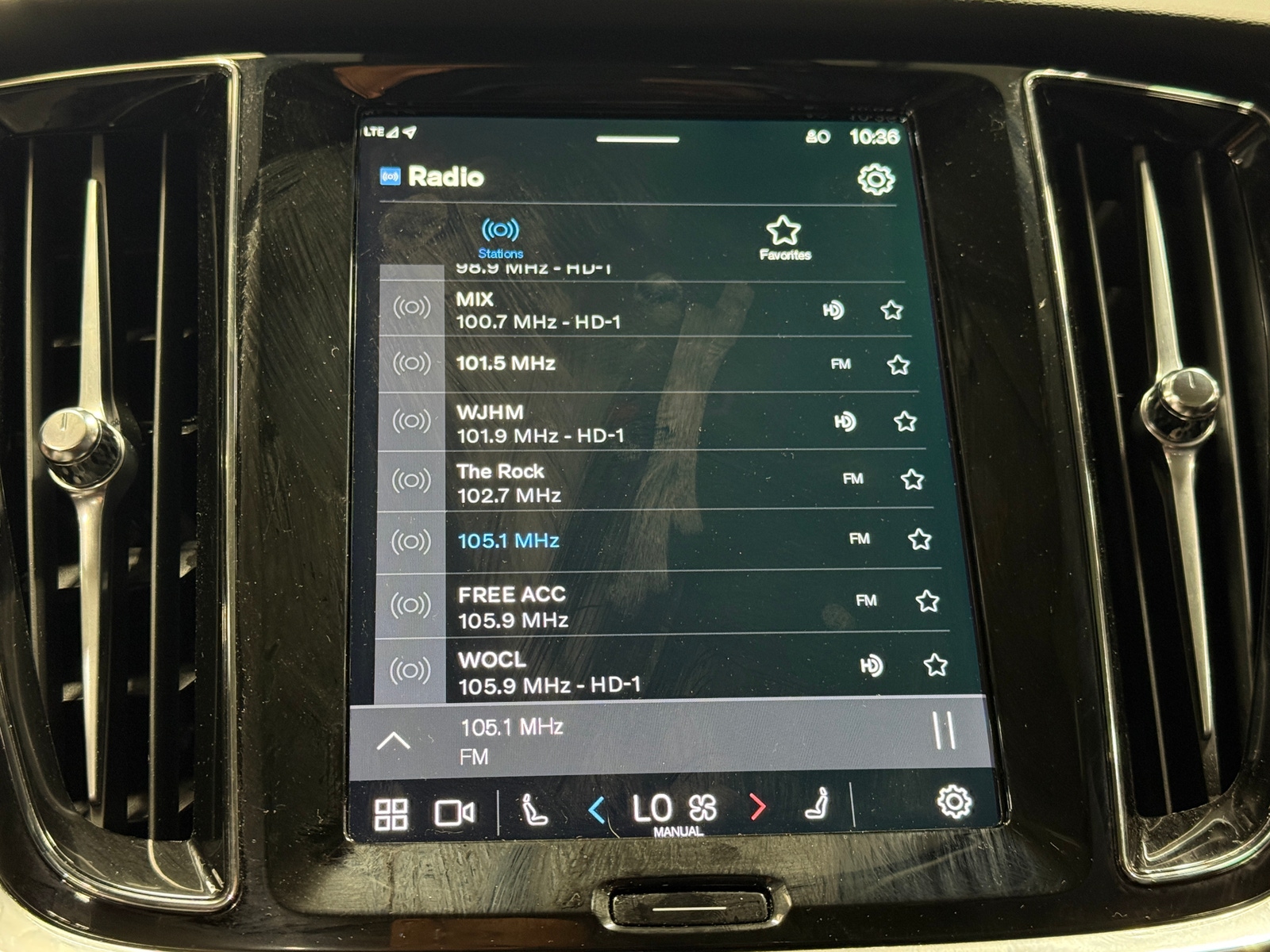 Thumbnail: 2025 Volvo V60 - 3