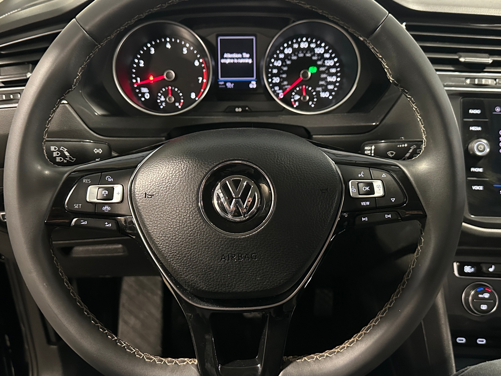 Thumbnail: 2021 Volkswagen Tiguan - 4